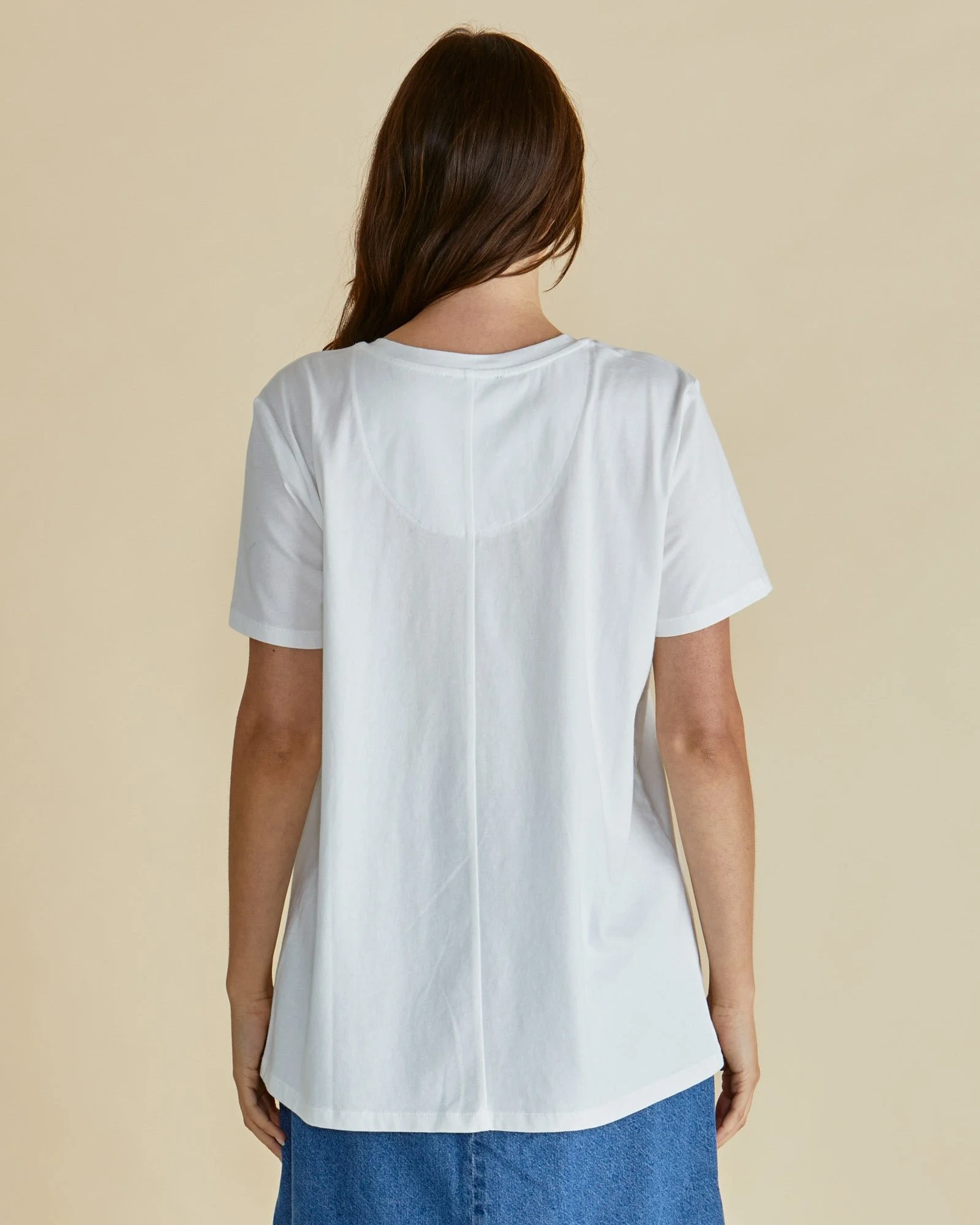 Betty-Basics-Ellia-Tee-Bom-Dia-CottonWool (1).jpg