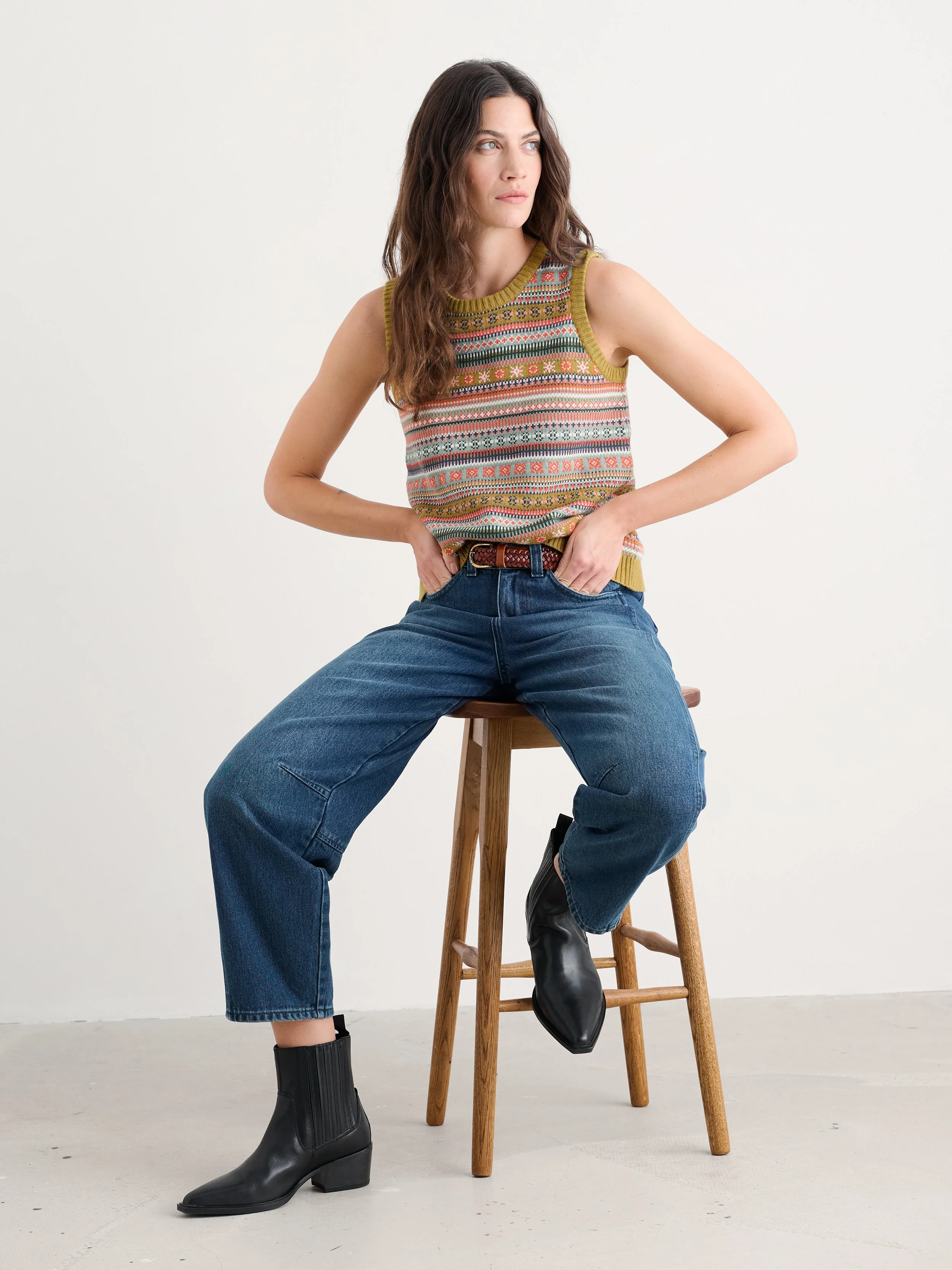 Seasalt-Cove Cottage Vest - Carved Relief Pear Multi - CottonWool (6).jpg