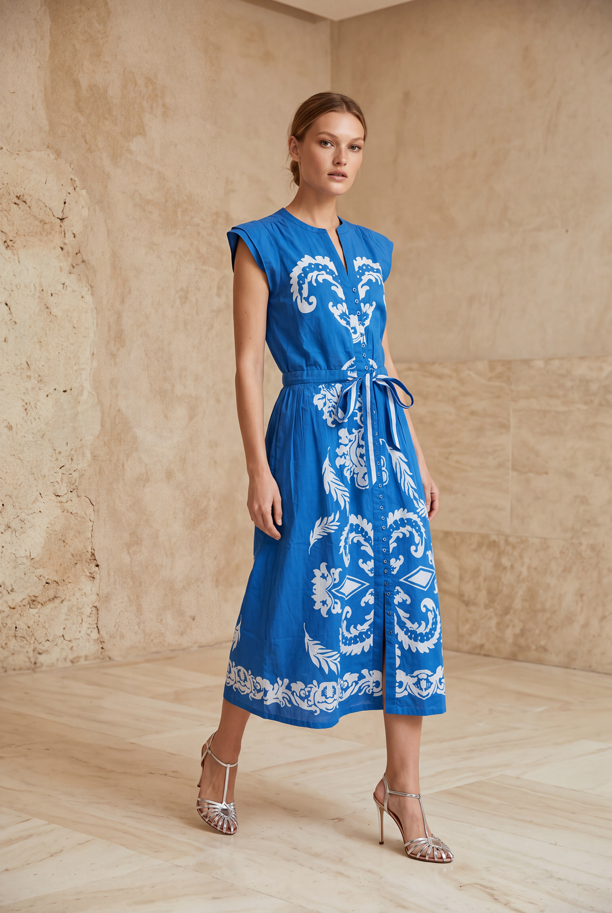 LOLA-AUSTRALIA-DAISY BOO-MIDI-DRESS-CAPRI-COTTONWOOL (2).png
