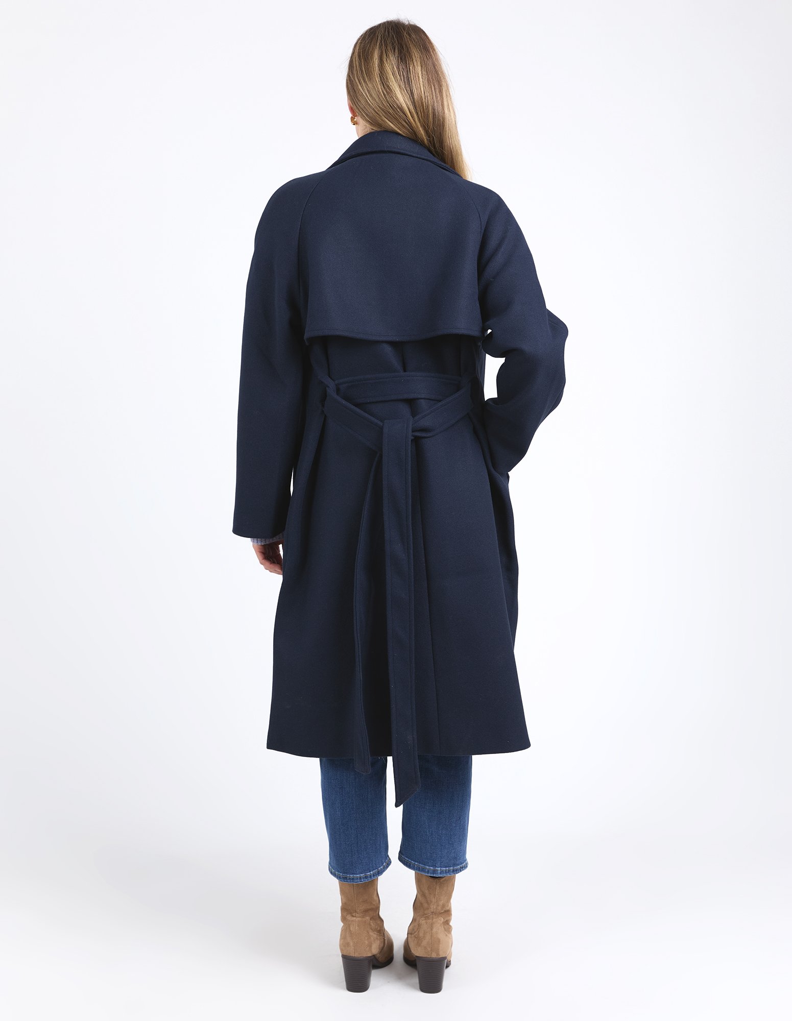 8158037.NAVY_3.jpg