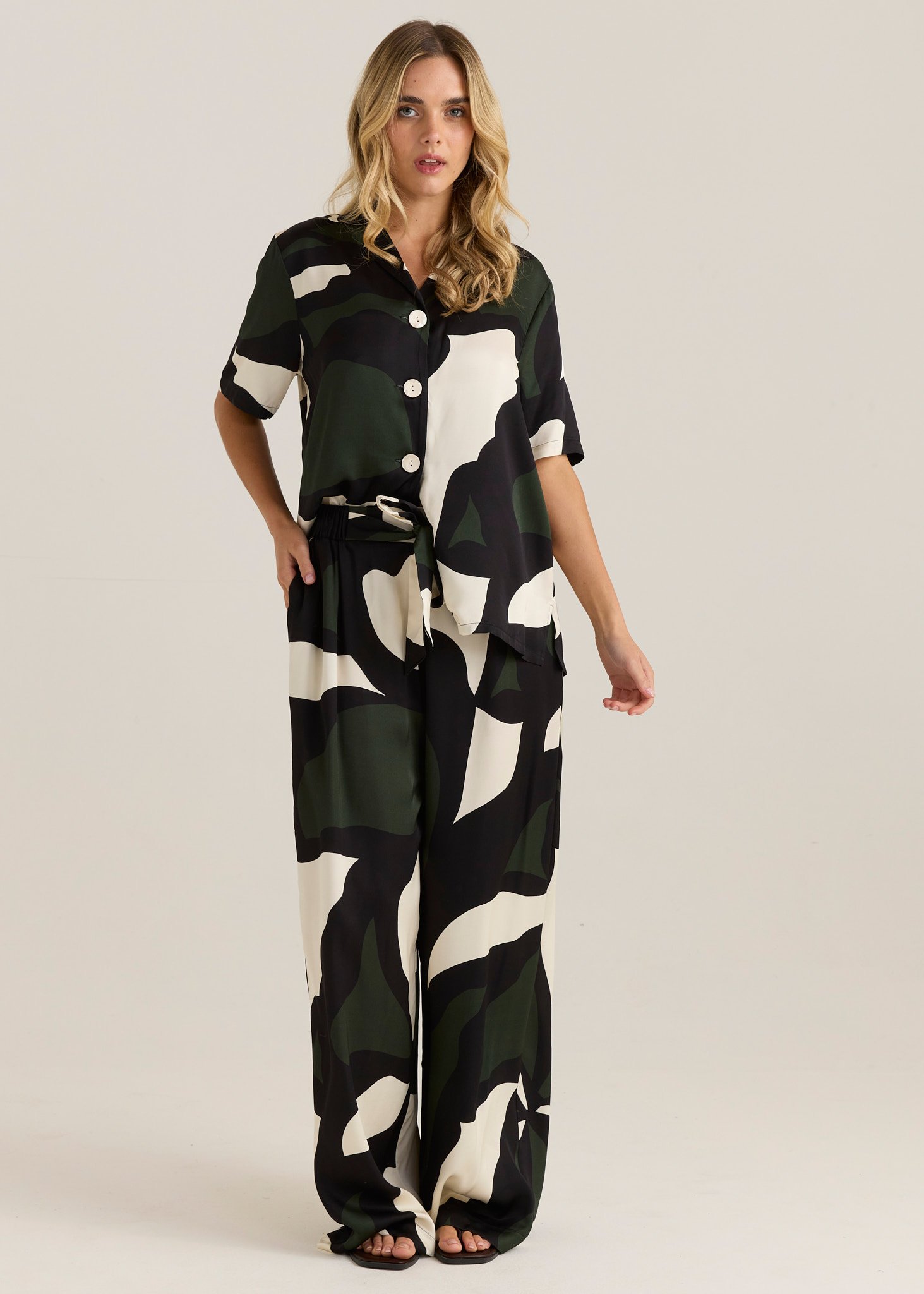 Sass-Tarni-Pant-20292PWSS-IRI_CottonWool (4).jpg