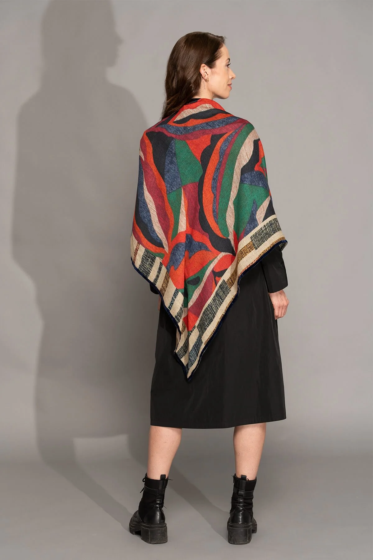 YOKO Fashion-Zelda-Triangle-Scarf-ZE15-CottonWool (3).jpg