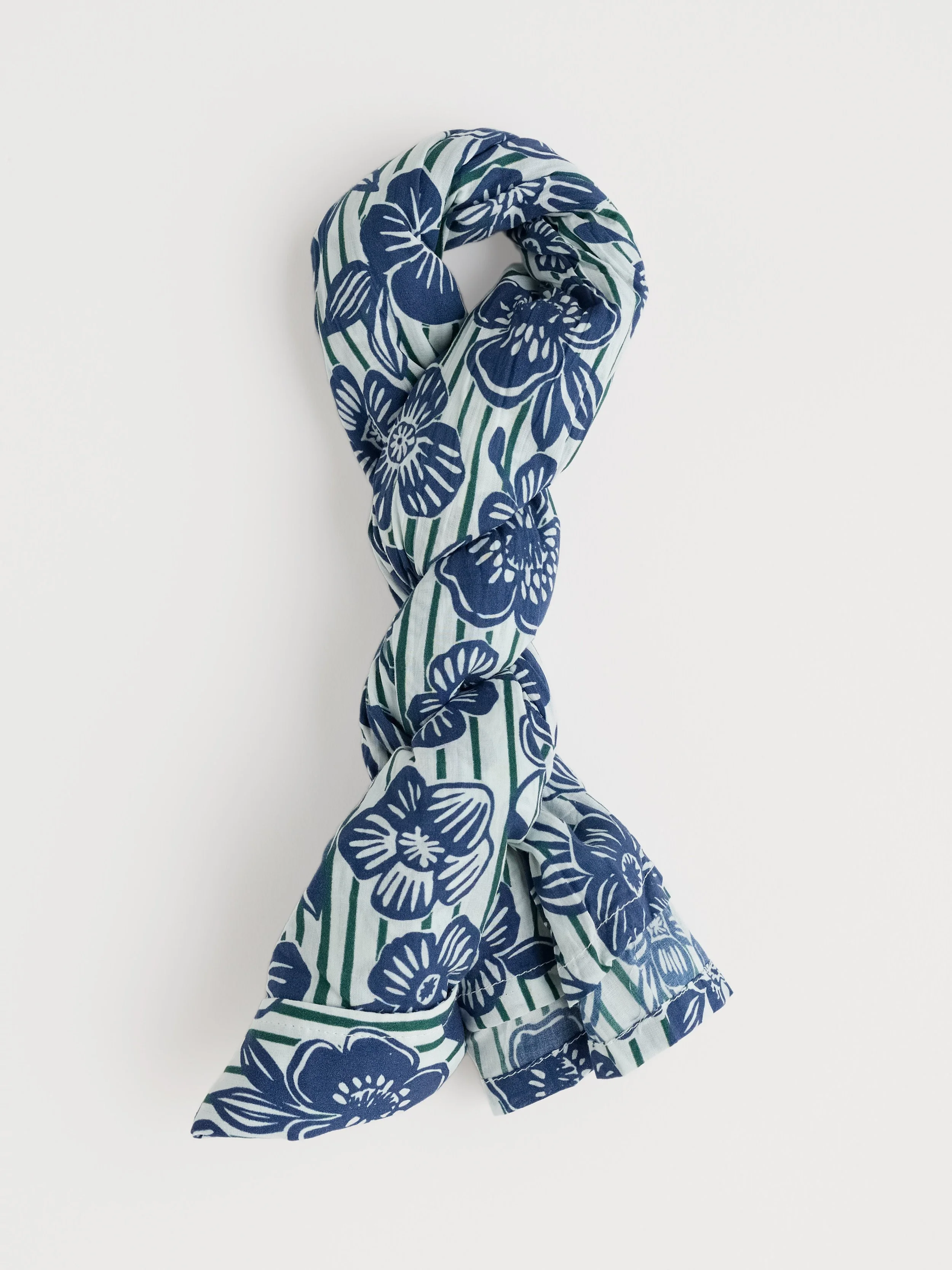 Seasalt-Larissa Shirt - Floral Imprint Chalk - CottonWool (6).jpg