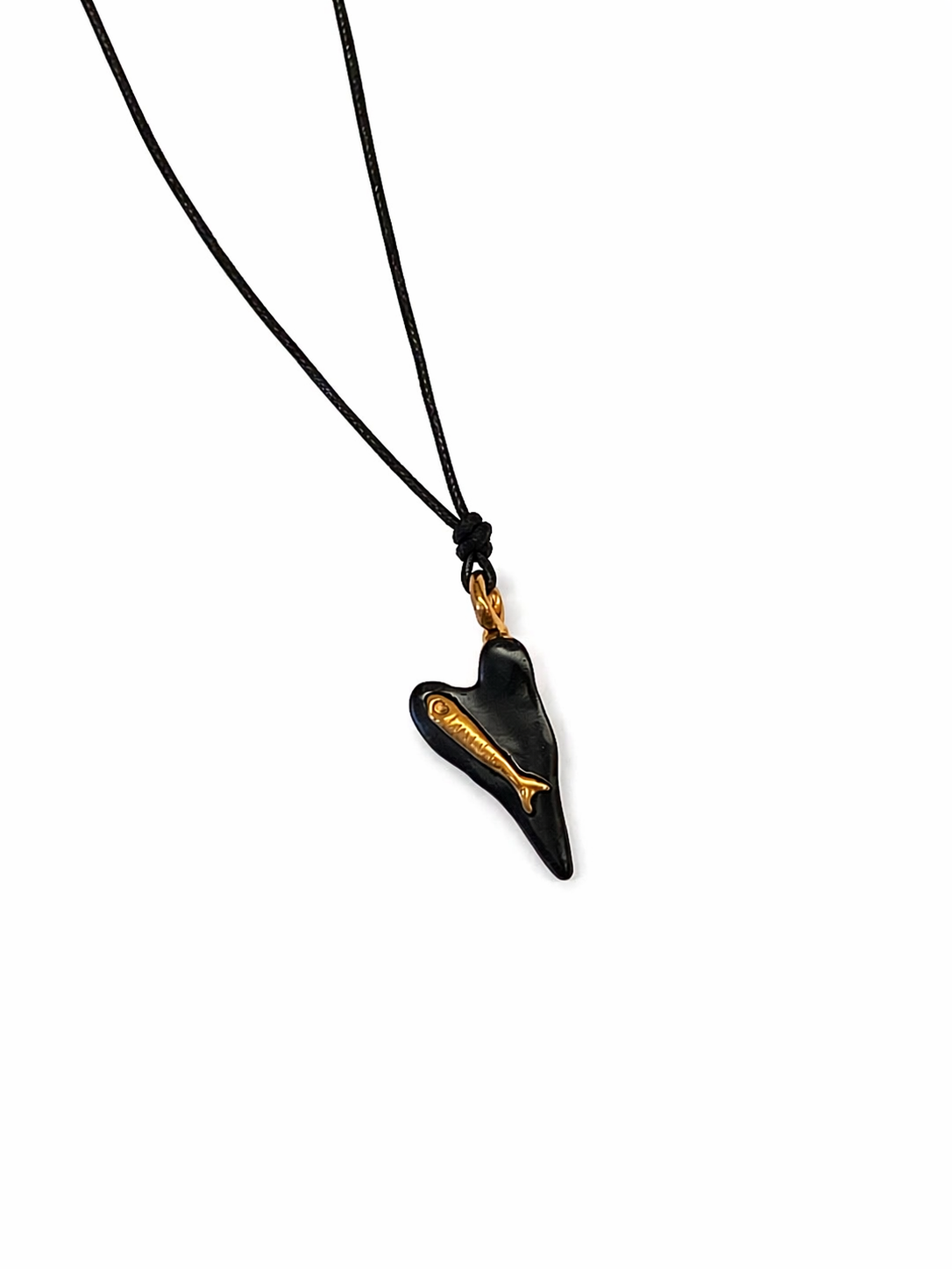 Pesci Che Volano Guardino Pendant Black