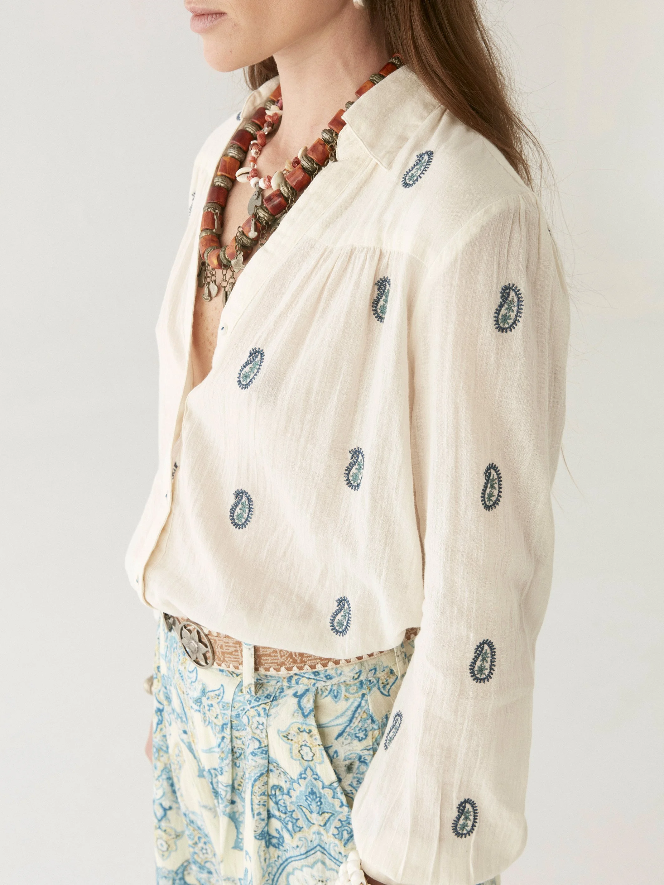 Maison-Hotel-Dylan-Blouse-Ivory-CottonWool