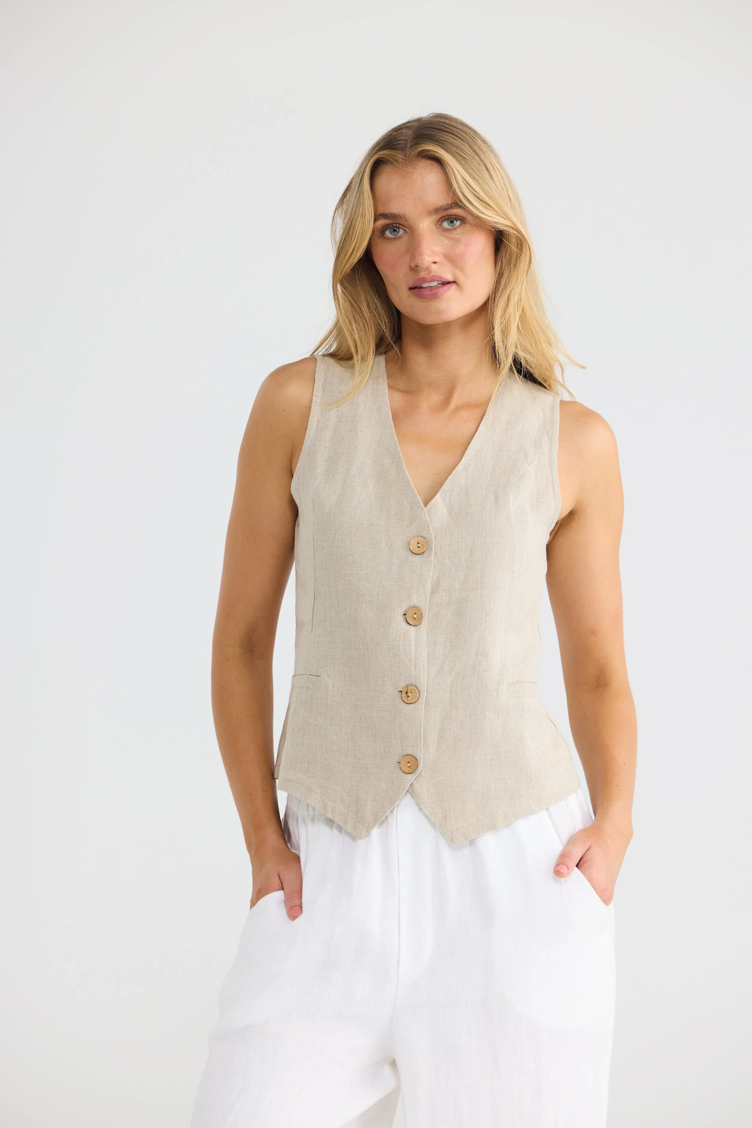SHANTY-SH26311-1_Britta Vest_Natural Linen_CottonWool (1).jpg