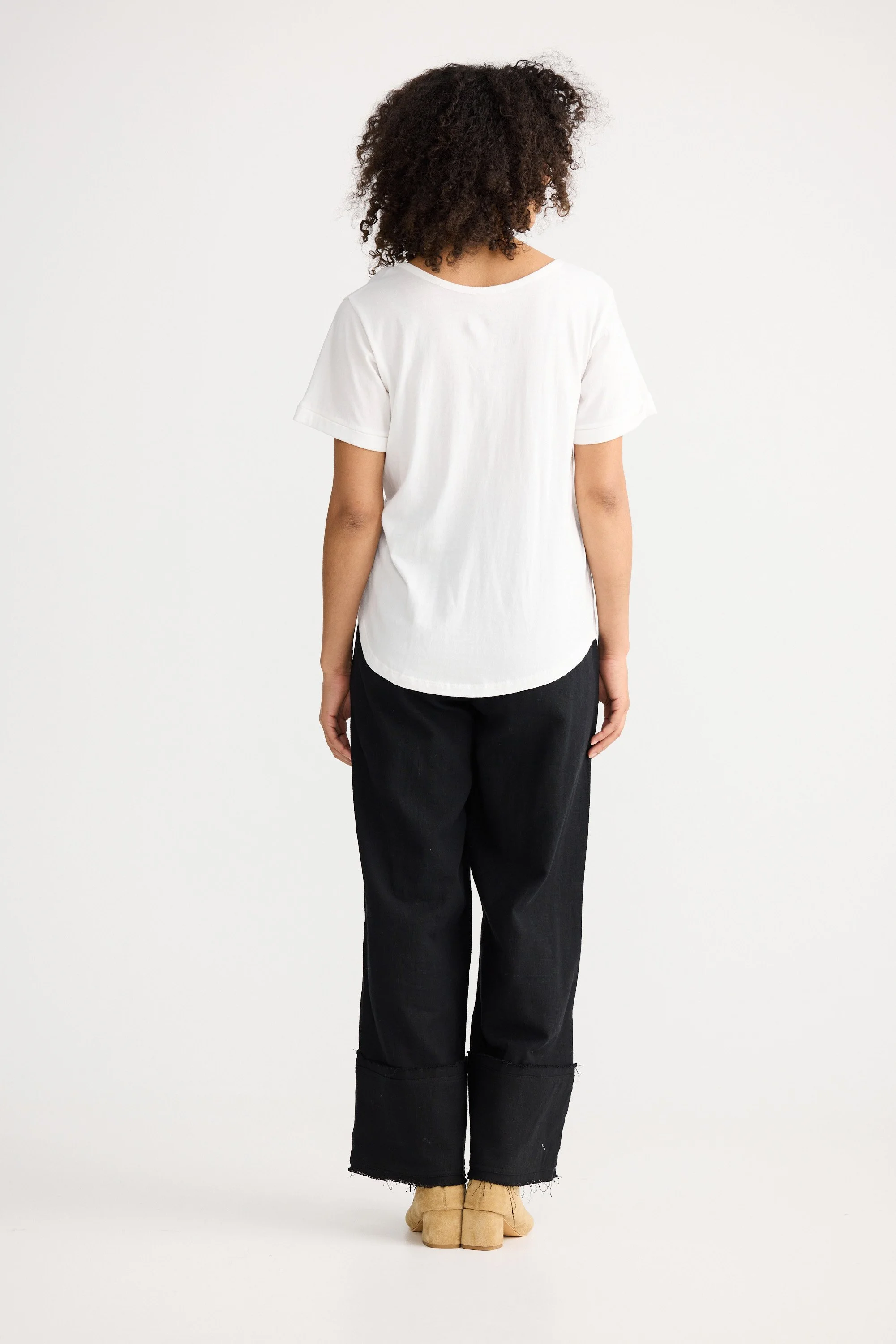 Shanty-SH26057-1_Kasai Short Sleeve Tee_Ivory_CottonWool (2).jpg