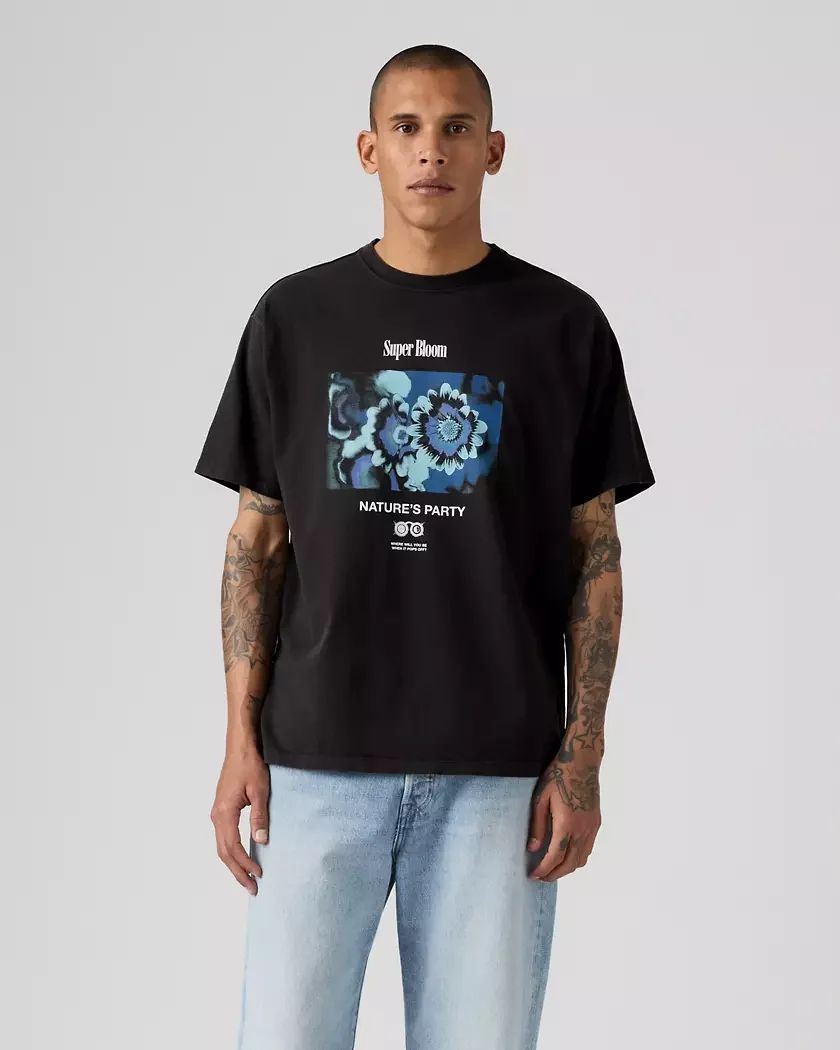 Levi's-Vintage-Fit-Tee-Super-Bloom-CottonWool (3).webp