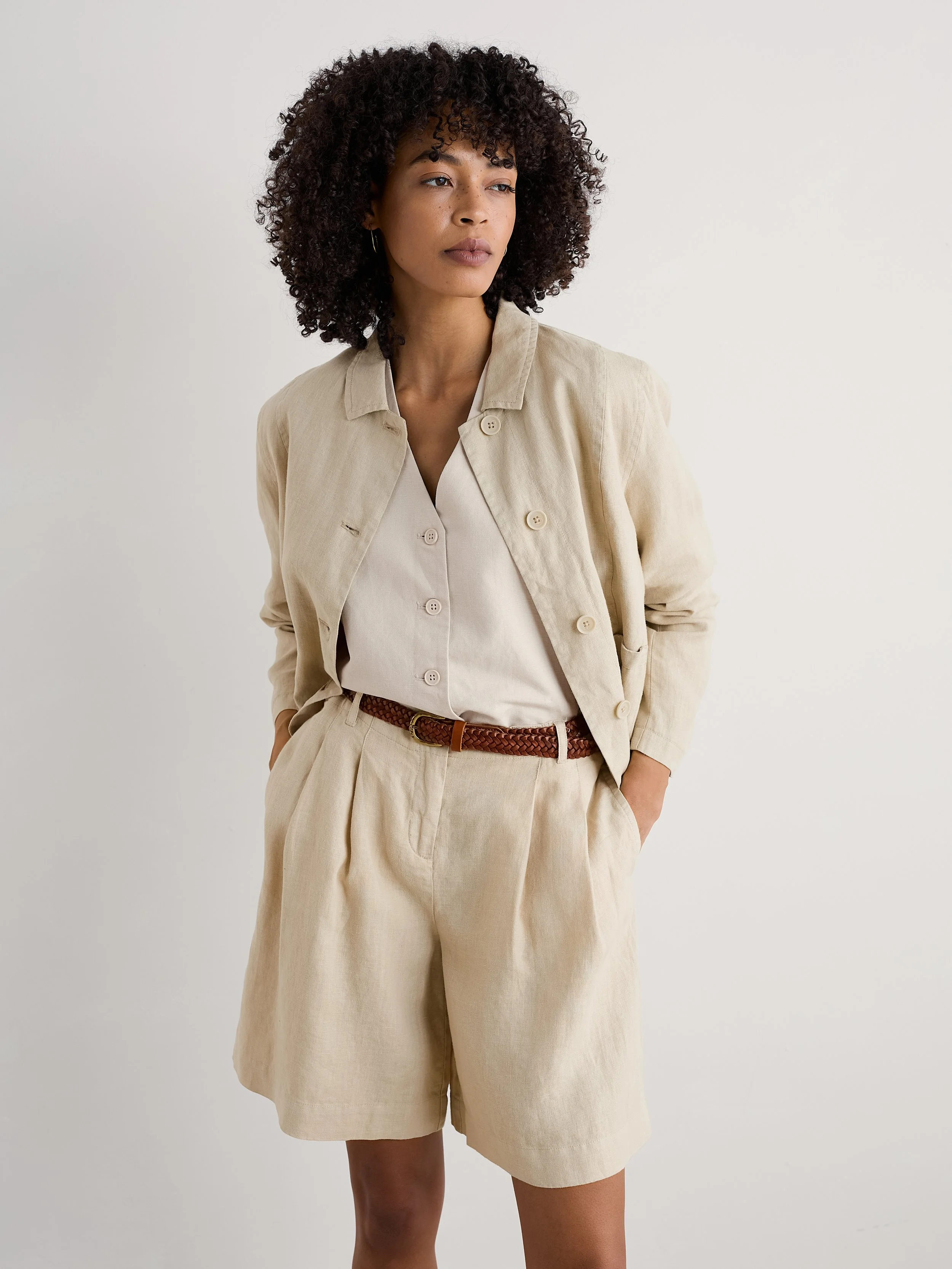 Seasalt-Clover-Bloom-Linen-Shorts-Whelk-CottonWool