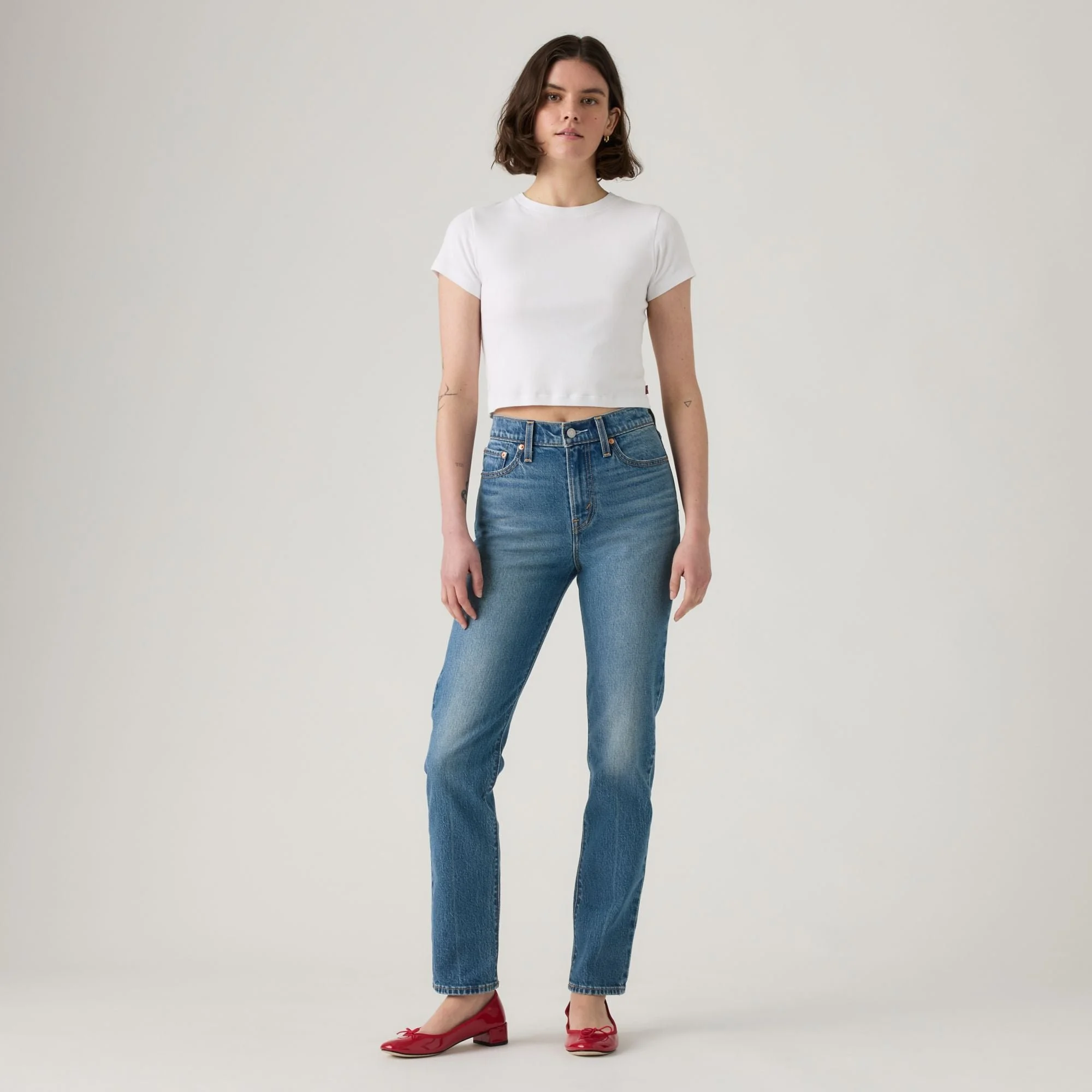 Levi's-Wedgie-Slim-Jeans-CottonWool (6).jpg