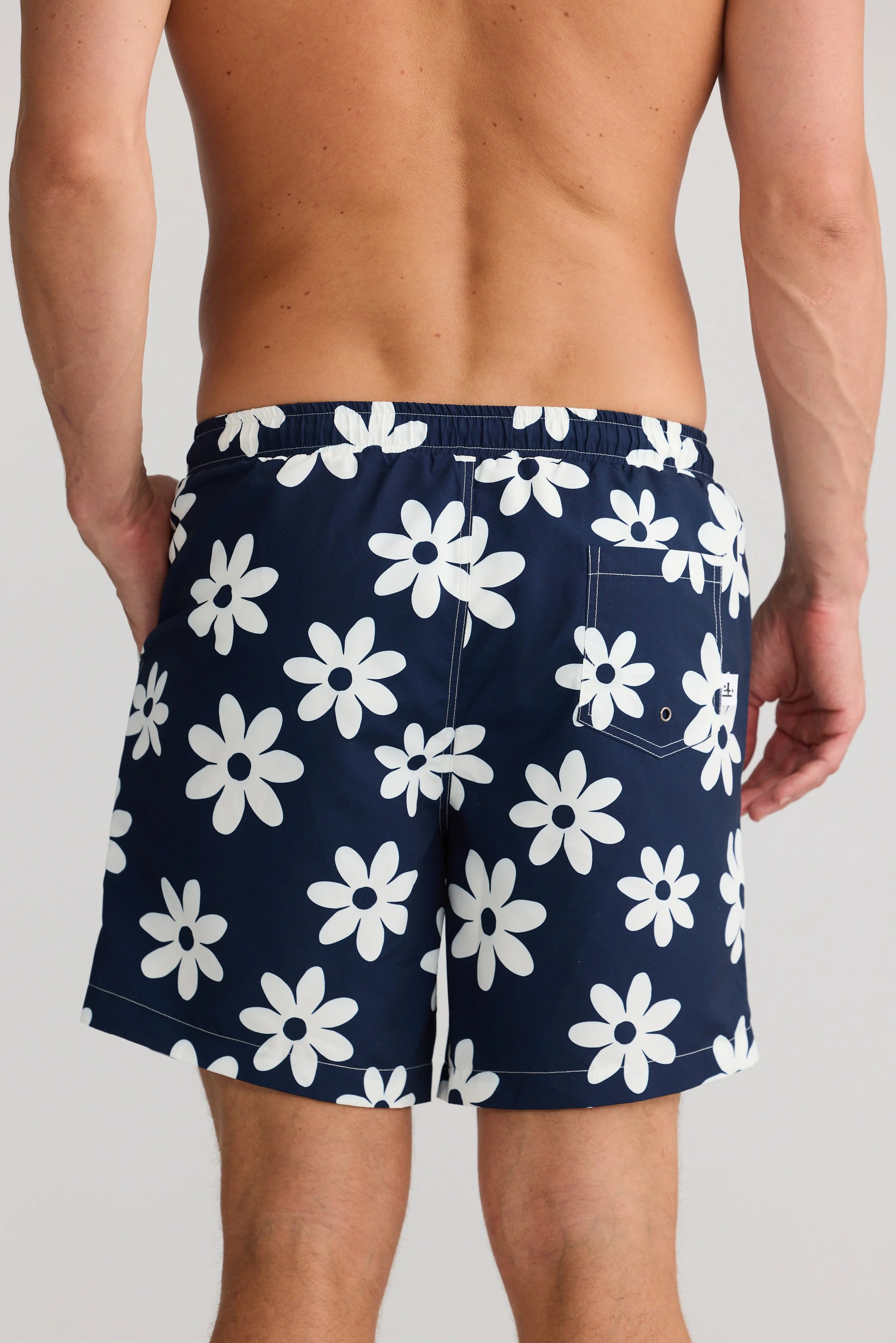 Fossick-FS26205-3_Dartmouth Board Short_Wild Bloom Navy_CottonWool (3).jpg