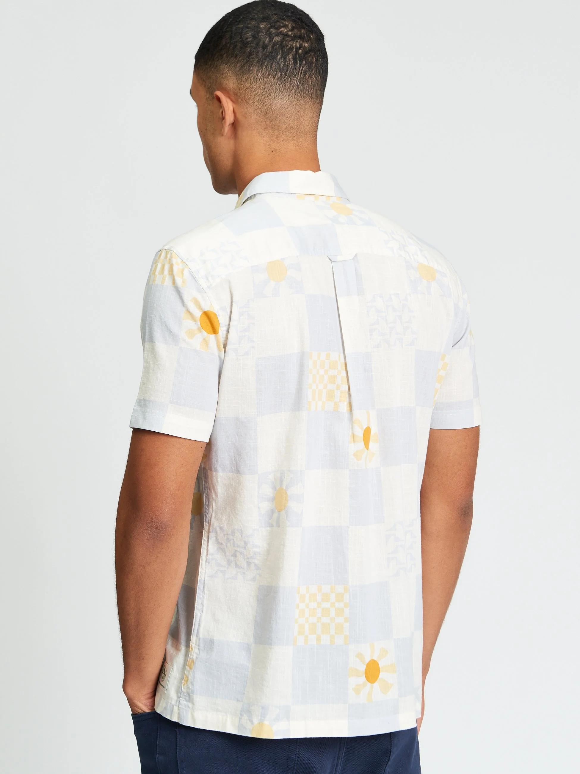 Ben-Sherman-Festival-Chequerboard-Shirt-1013428_100_CottonWool (4).jpg