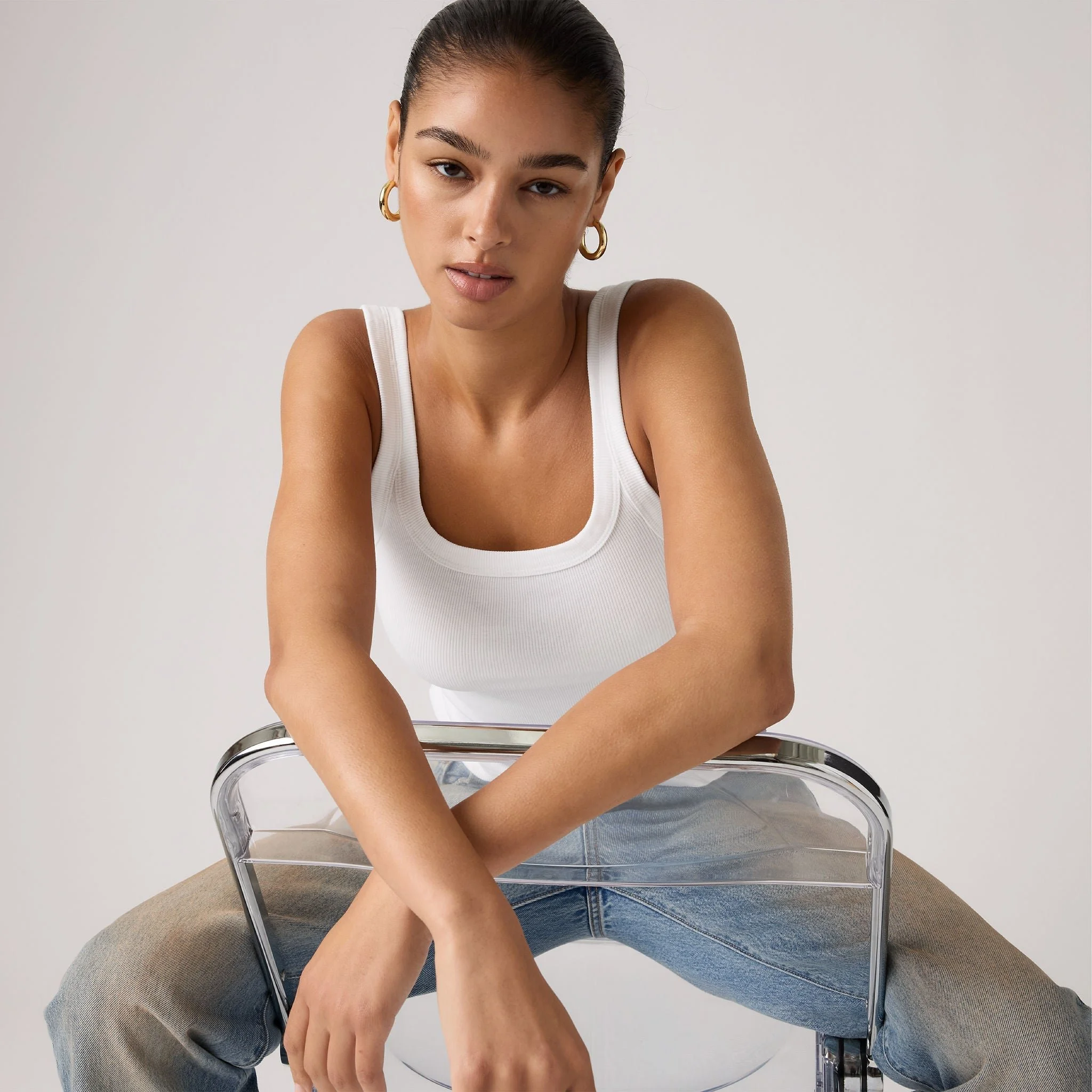 Levis-Essential-Rib-Tank-White-005IN-0000-CottonWool (5).jpg