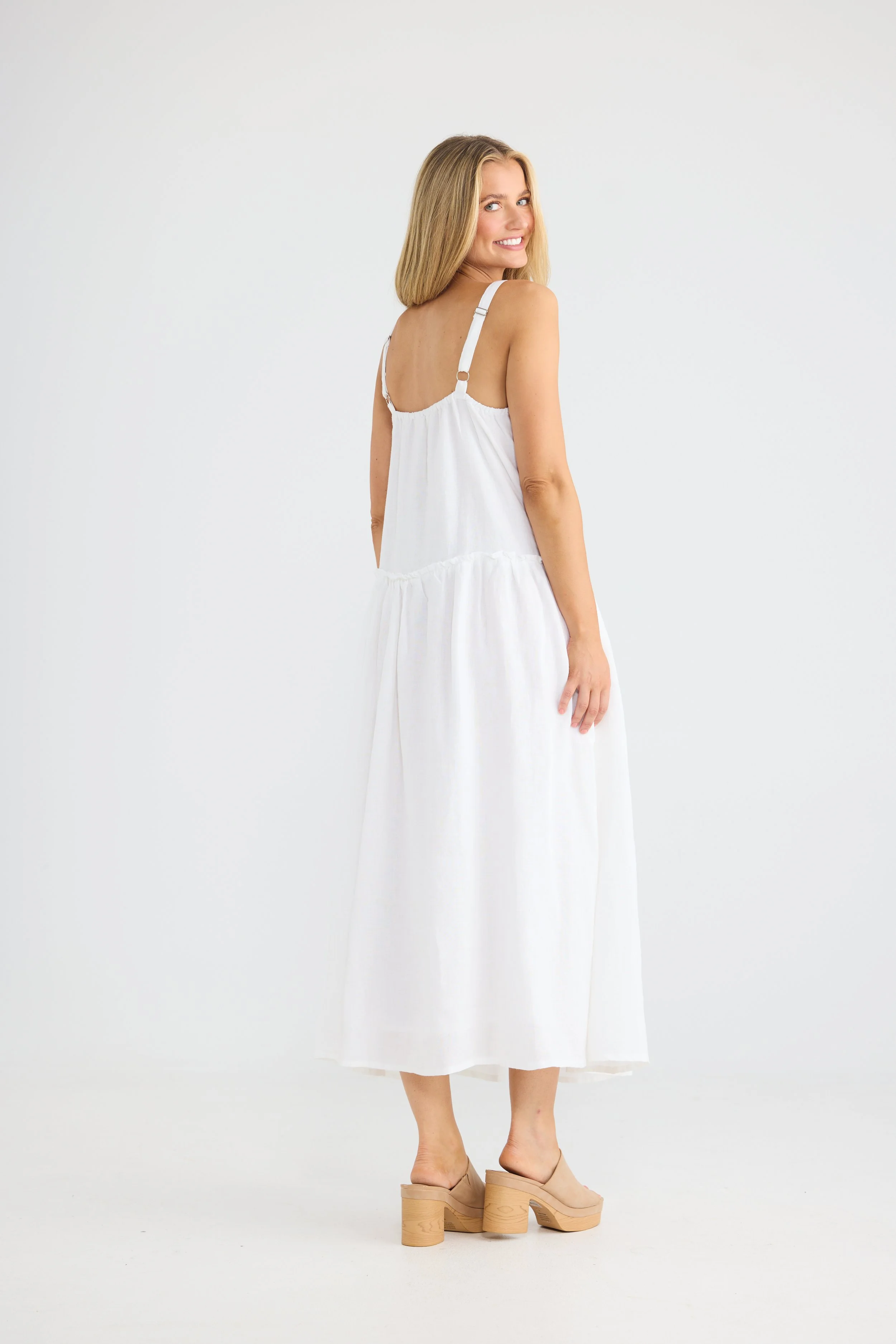 SHANTY-_Limone Dress_White Linen_CottonWool (6).jpg
