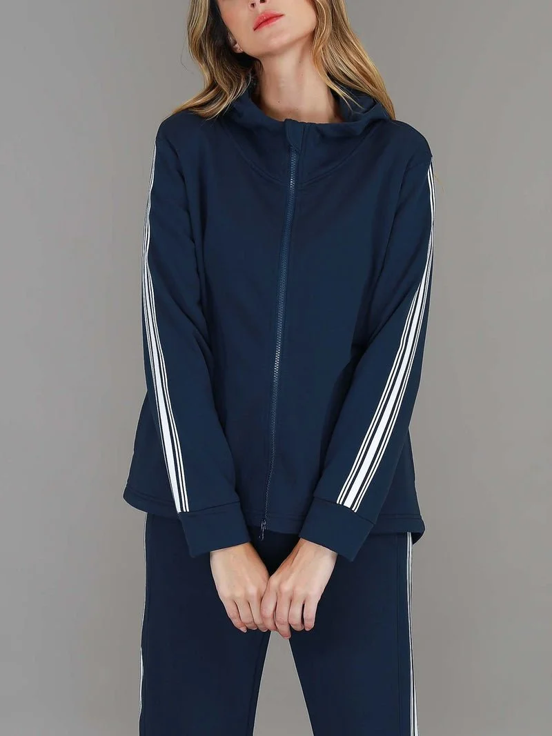3rd-Story-Delta-Hoodie-CottonWool (4).jpg