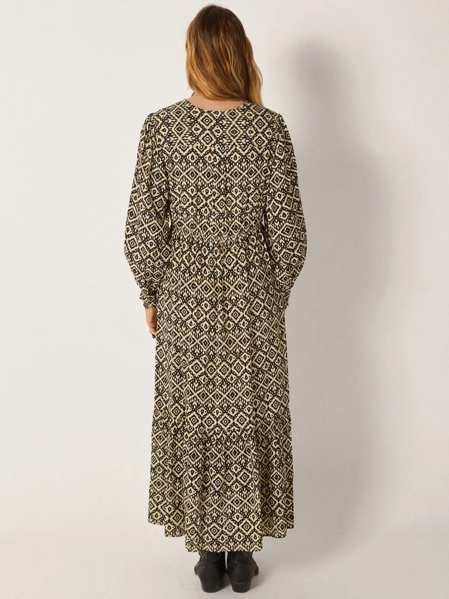 Maison-Hotel-Emma-Dress-Vanilla-Ice-CottonWool (3).jpg