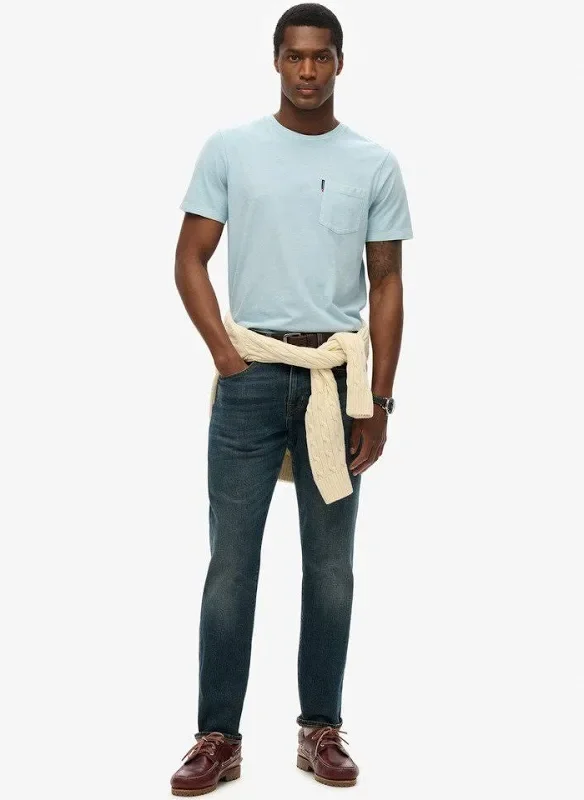 Superdry-Classic-Essential-Pocket-Tee-CottonWool (1).webp