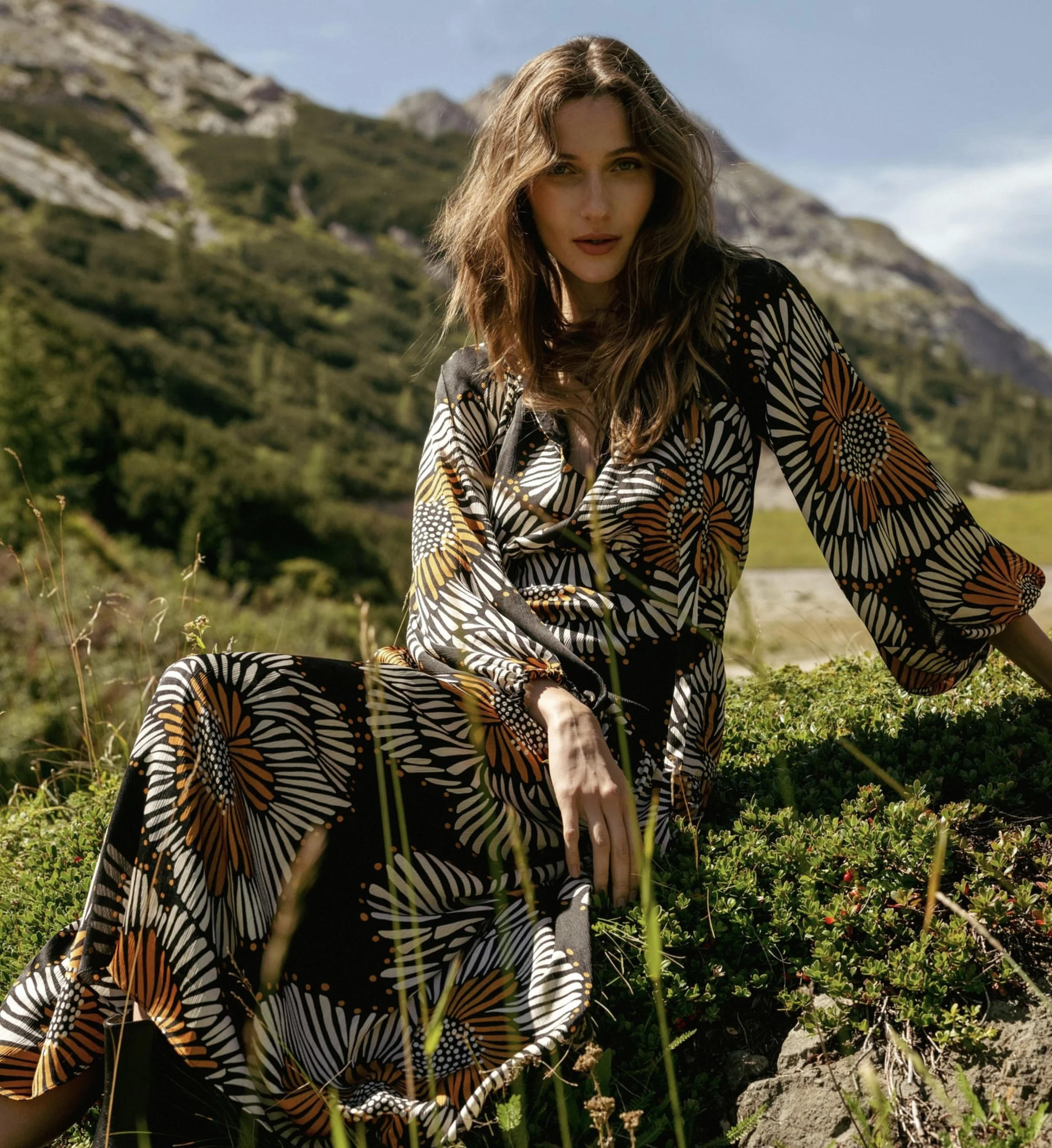 Traffic-People-Hold-On-Fusion-Dress-CottonWool (1).jpg