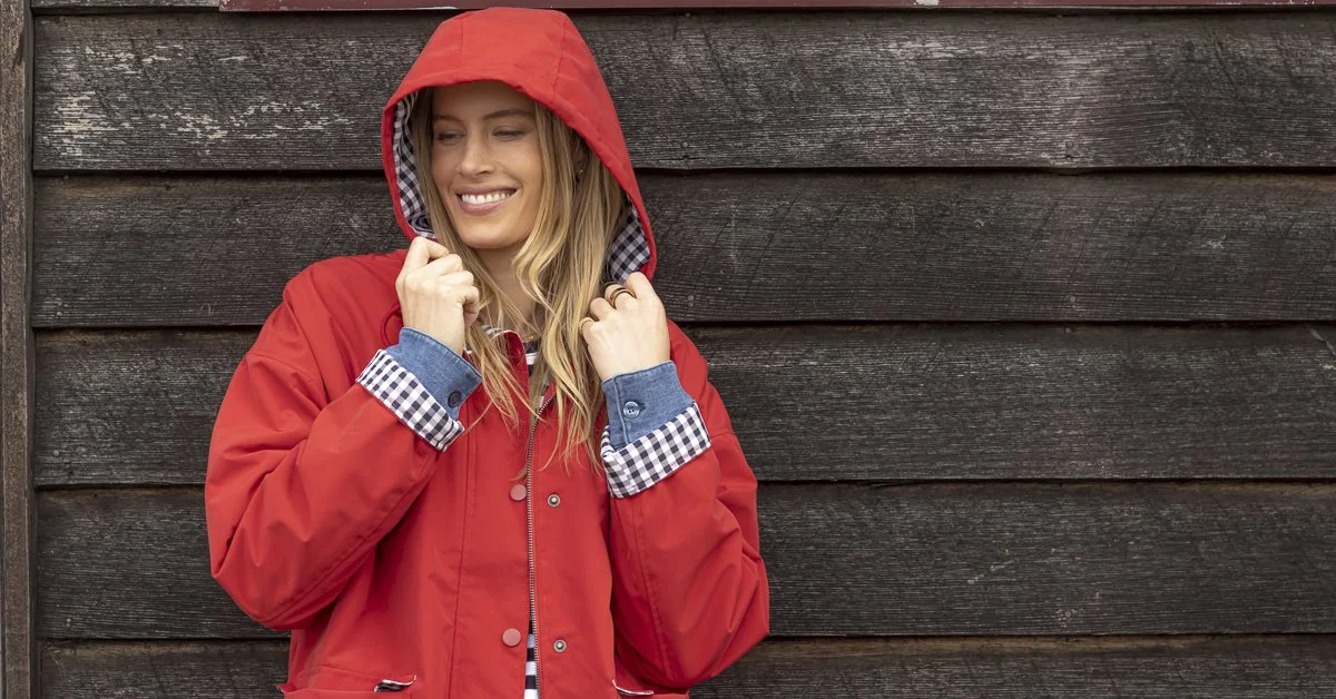 Elm-Chelsea-Rain-Coat-Cranberry-CottonWool (4).jpg
