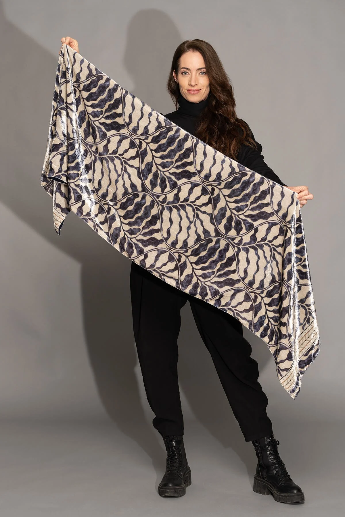 YOKO Fashion-Aura-AU10-CottonWool (1).jpg