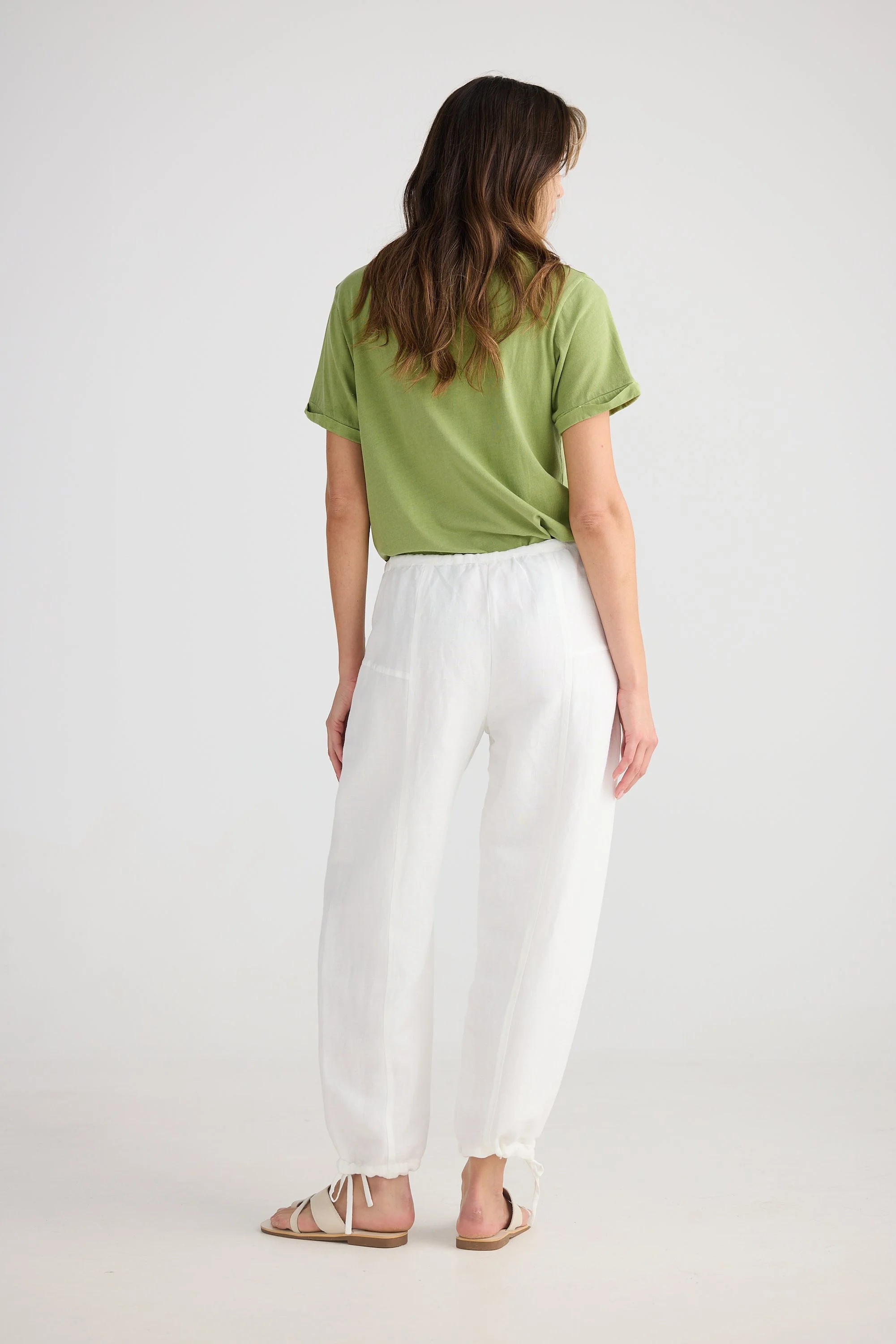 SH25162-2_Amazon Pant_White_4.jpg
