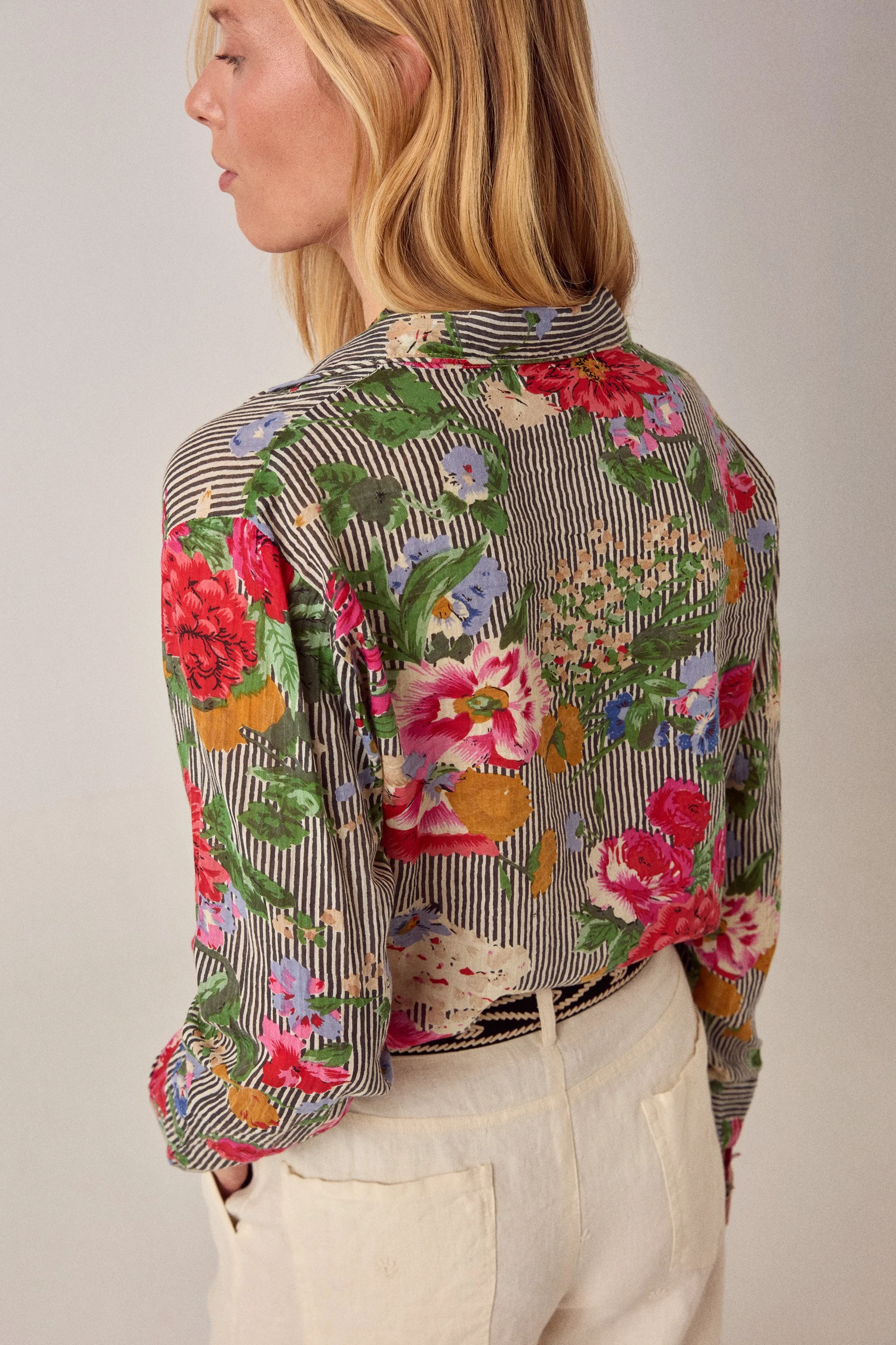 Maison-Hotel-Piti-Shirt-Hulton-Soul-Noir-CottonWool (1).jpg