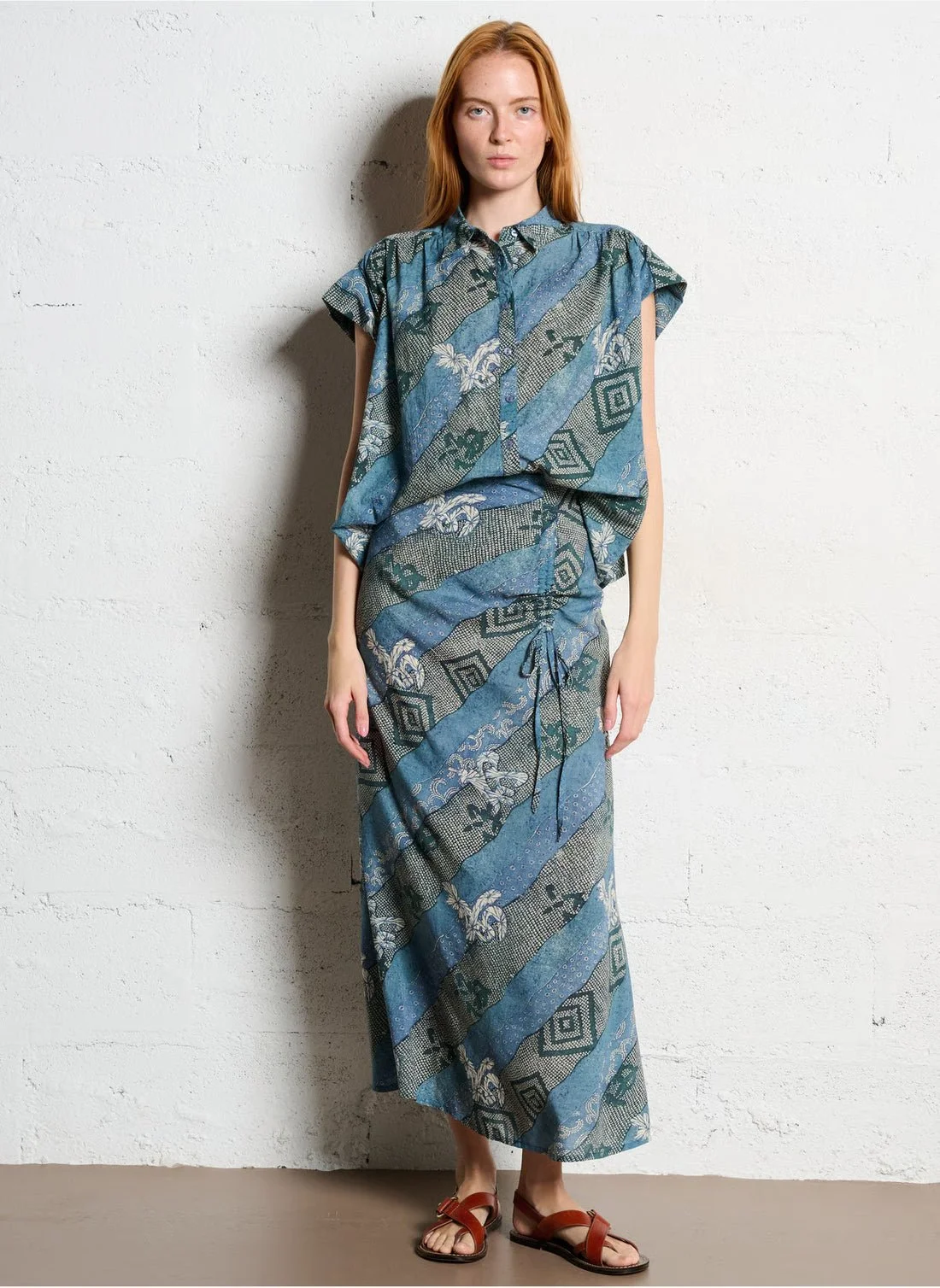 Maison-Hotel-Nara-Skirt-Indigo-Bloom-CottonWool