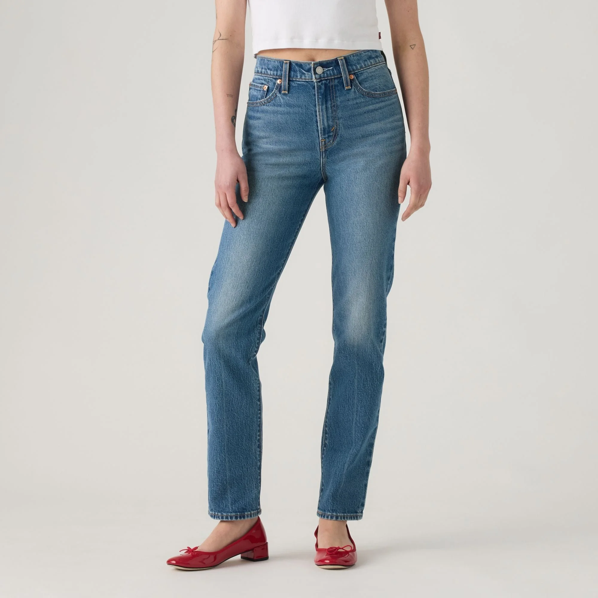 Levi's-Wedgie-Slim-Jeans-CottonWool (7).jpg
