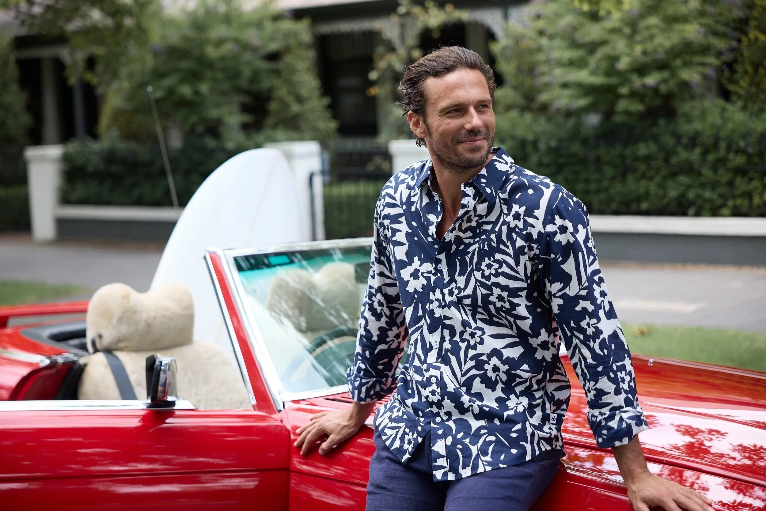 Fossick-Oxford-Shirt-Navy-Sunburn-CottonWool