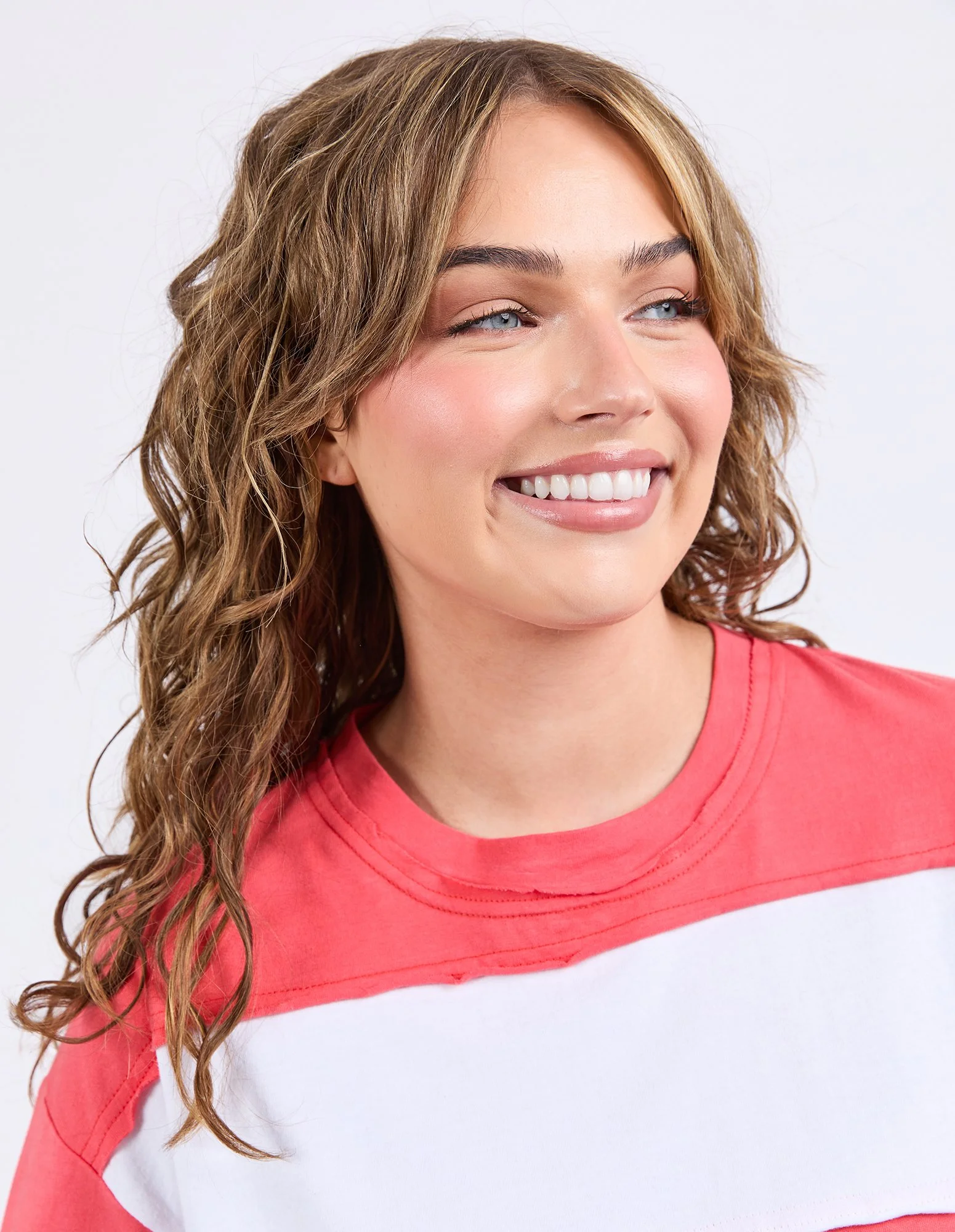 Elm-Bold-Stripe-Tee-Cayenne-8168086-CottonWool (4).jpg