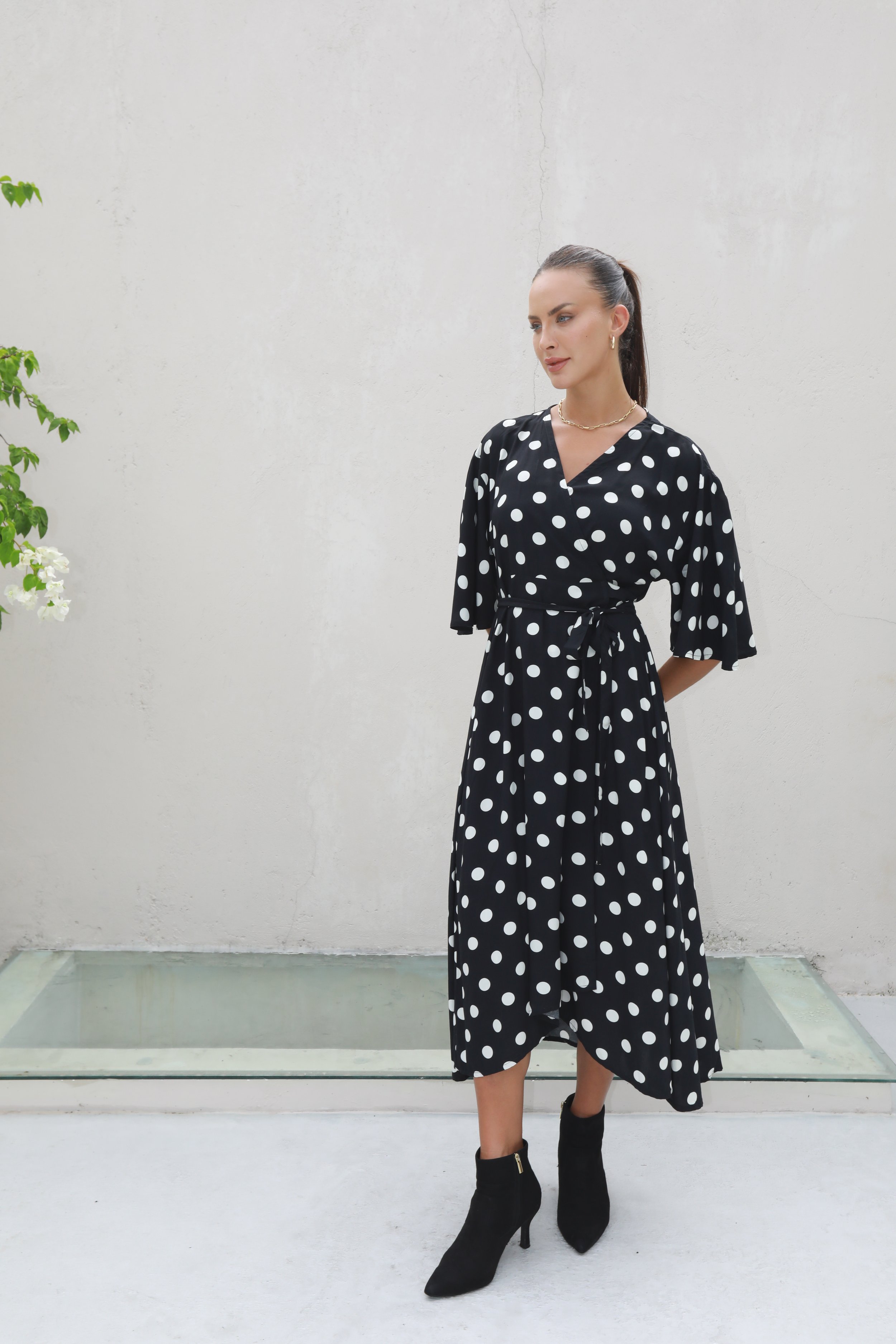 Carbon-C1084-Milo-Spot-Dress-CottonWool