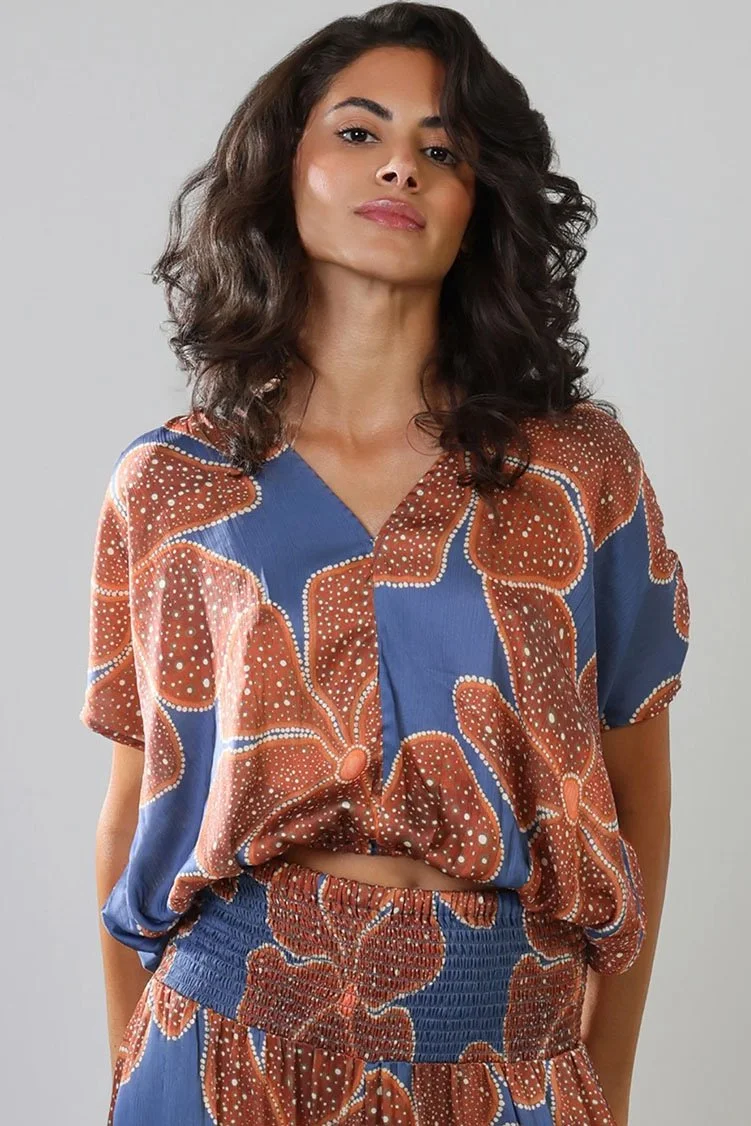Traffic-People-Full-Bloom-Whispers-Top-Blue-CottonWool