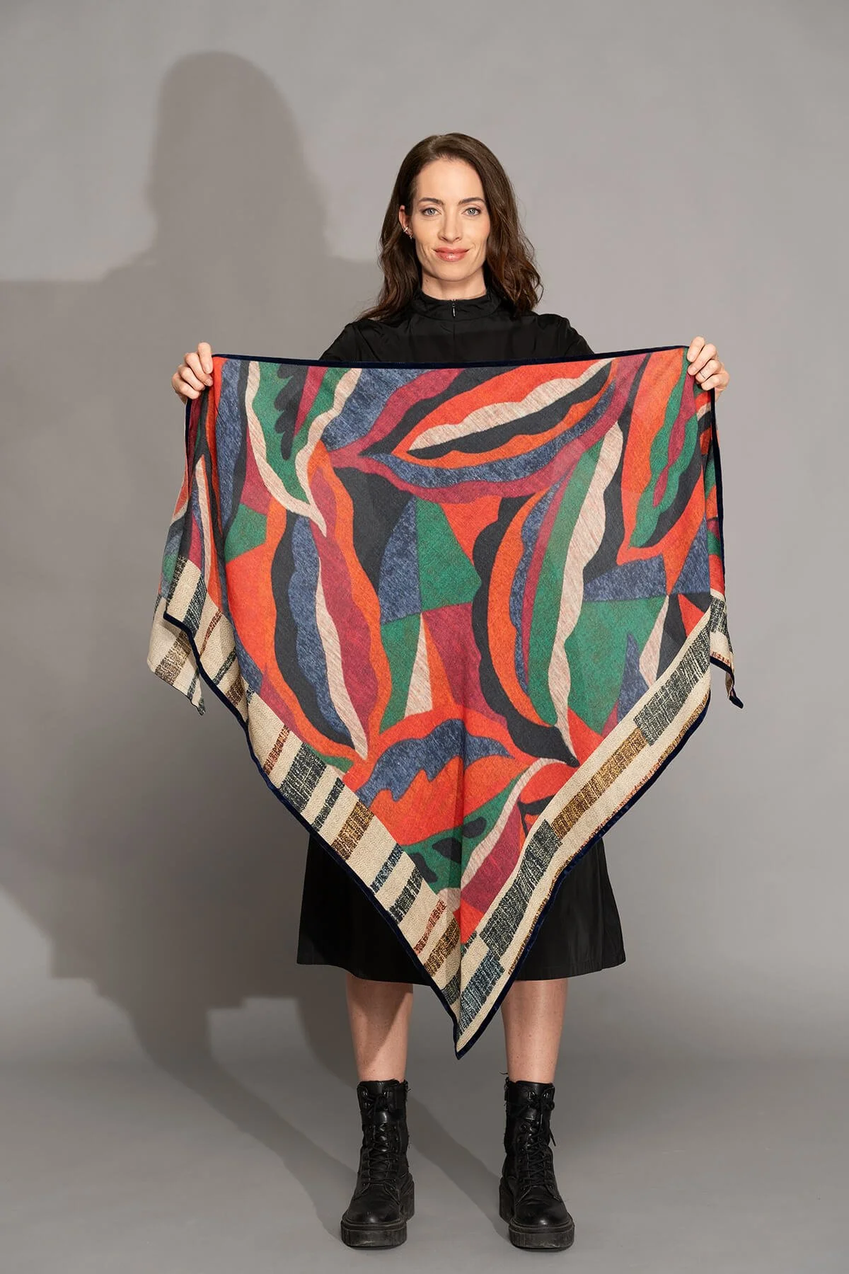 YOKO Fashion-Zelda-Triangle-Scarf-ZE15-CottonWool (2).jpg