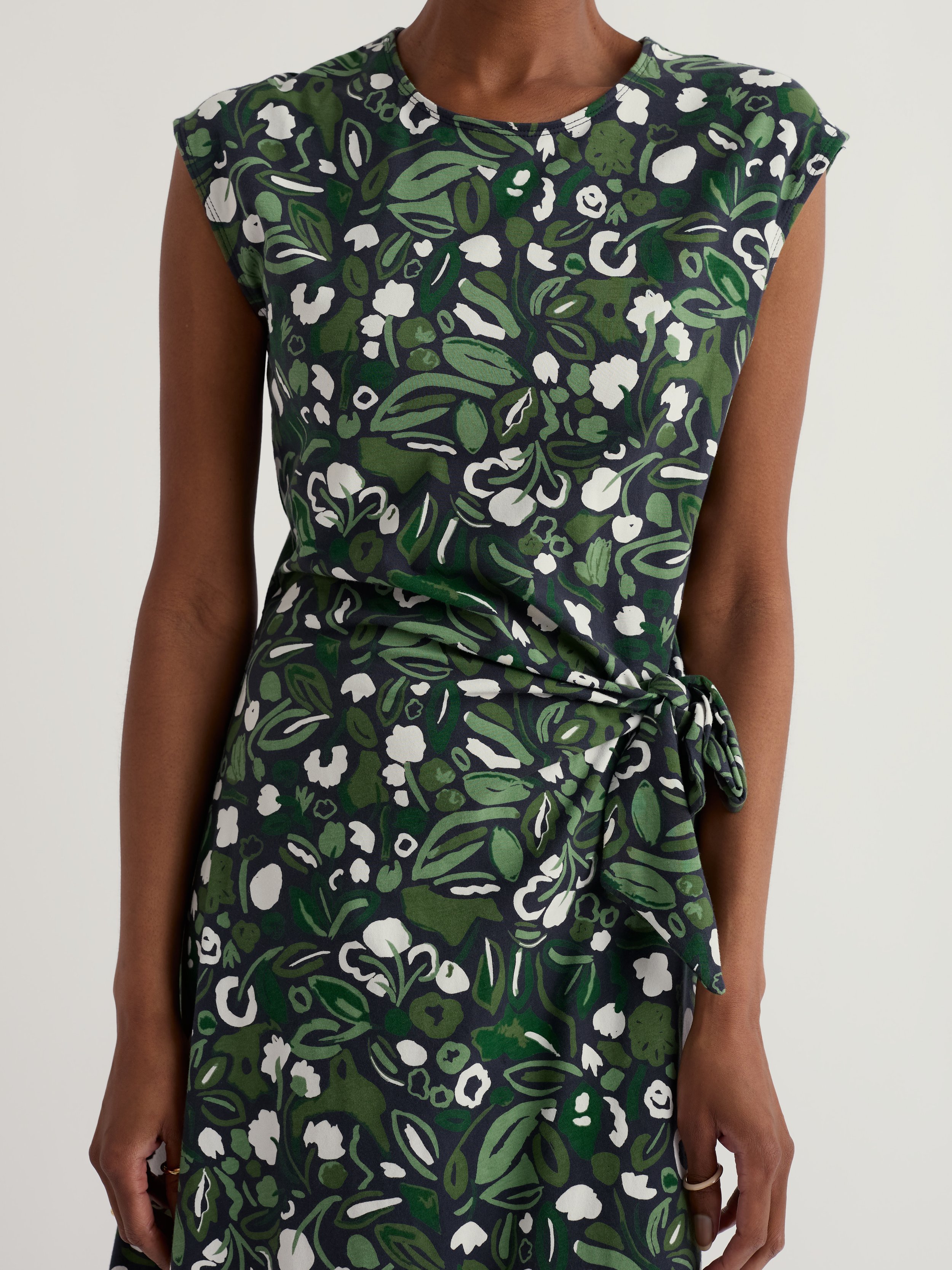 Seasalt-Fettling Dress - Garden Plants Inkwell - CottonWool (6).jpg