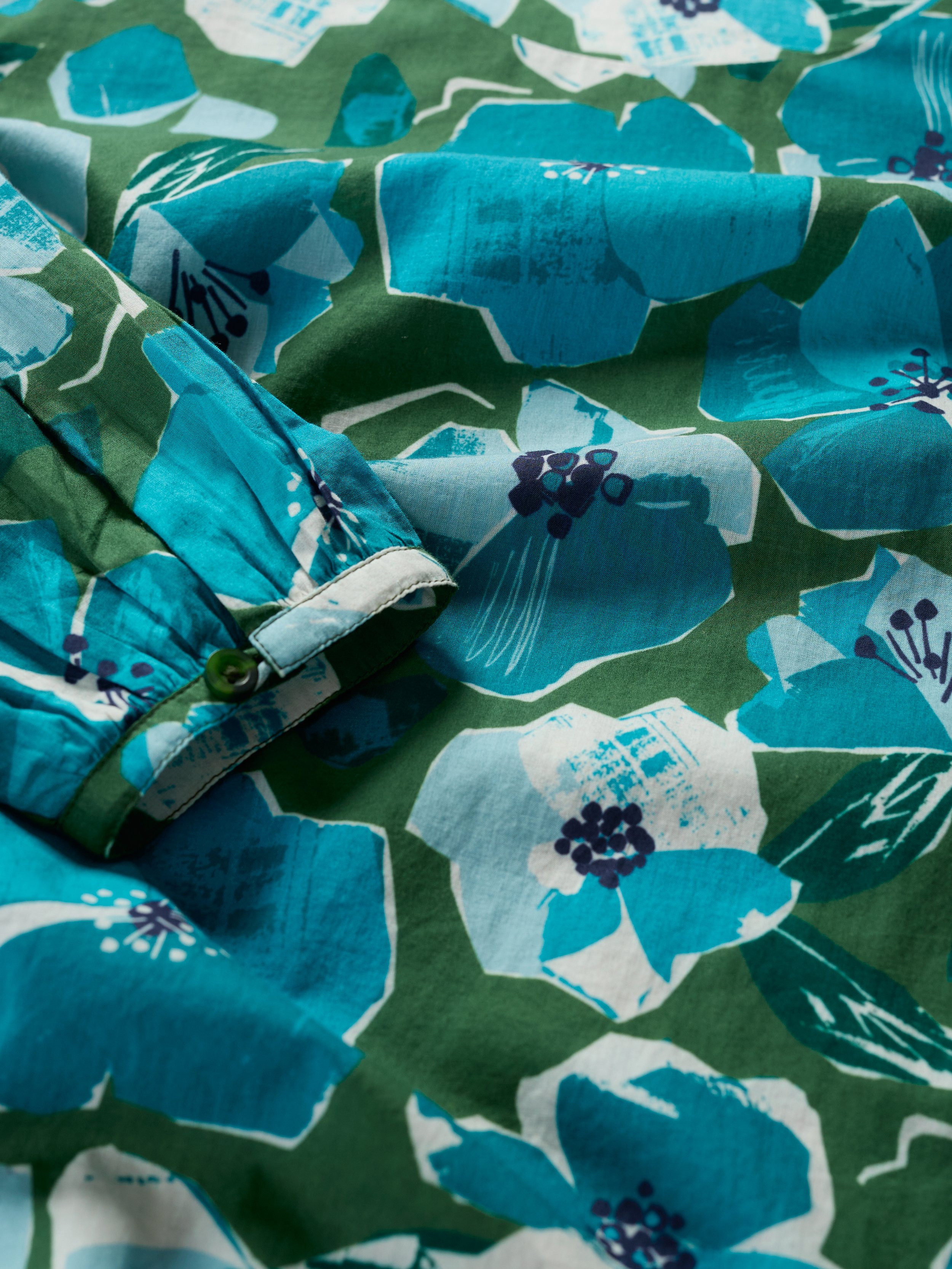 Seasalt-Quill Top - Paper Hellebores Forest Green - CottonWool (4).jpg