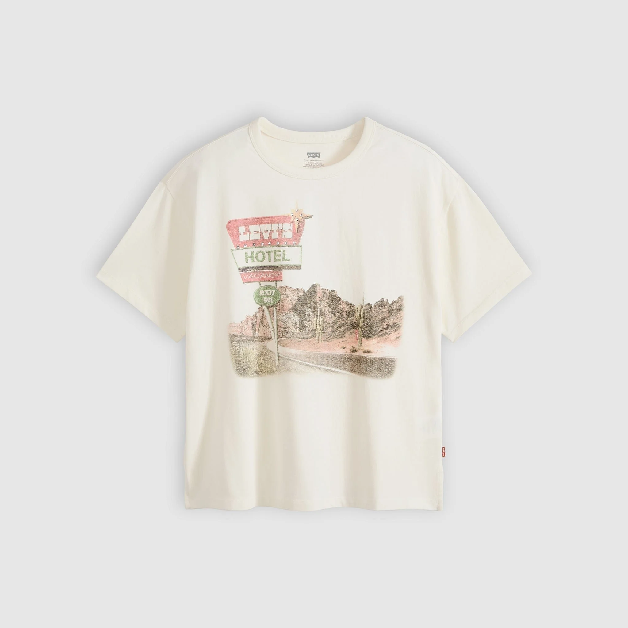 Levis-Graphic-Vintage-Hotel-Tee-CottonWool (4).jpg