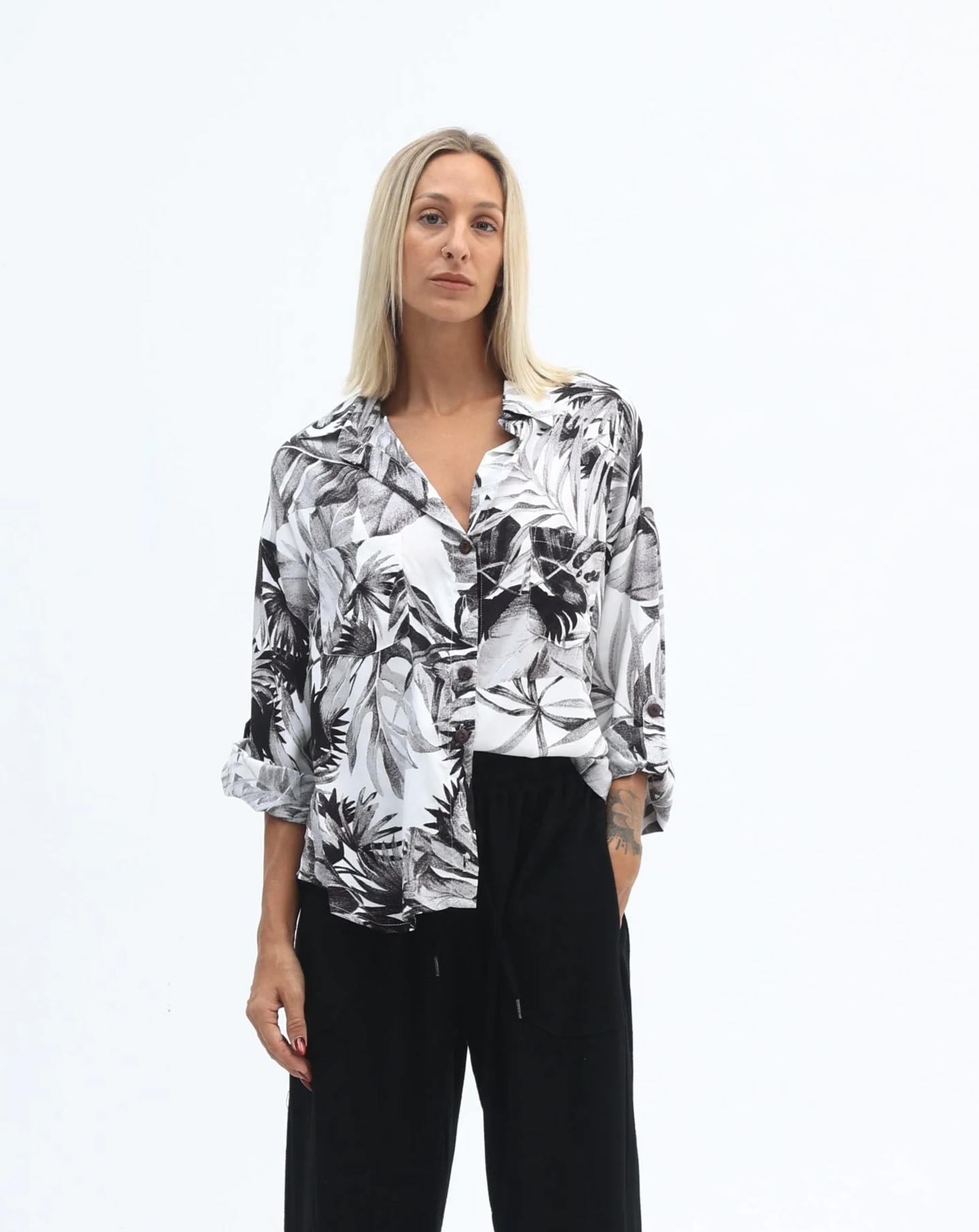 Carbon Kaia Longline Shirt Palm Print