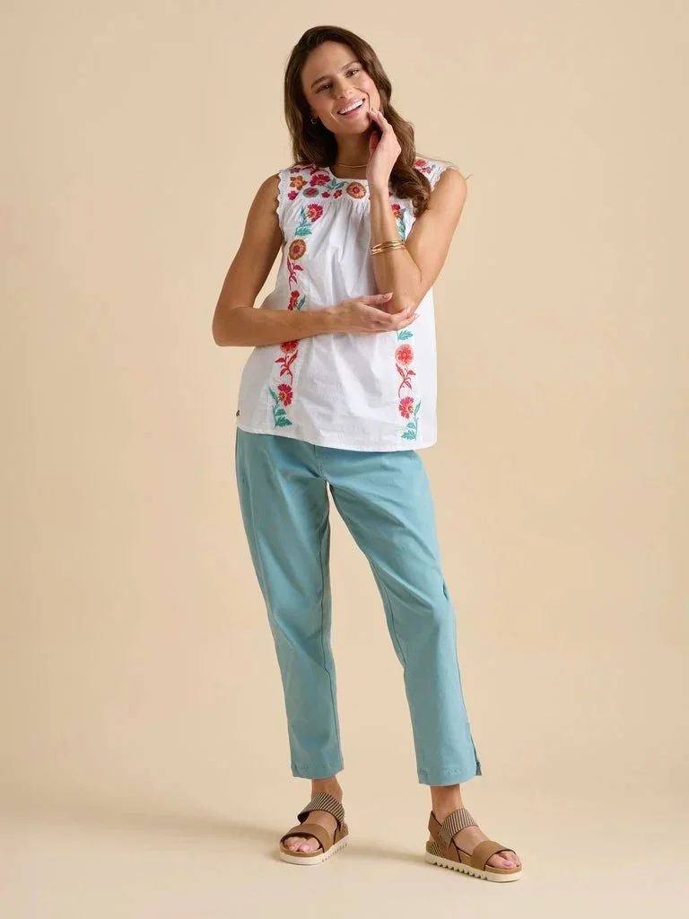 Brakeburn-Resort-Sleeveless-Blouse-White-CottonWool+%281%29.jpg