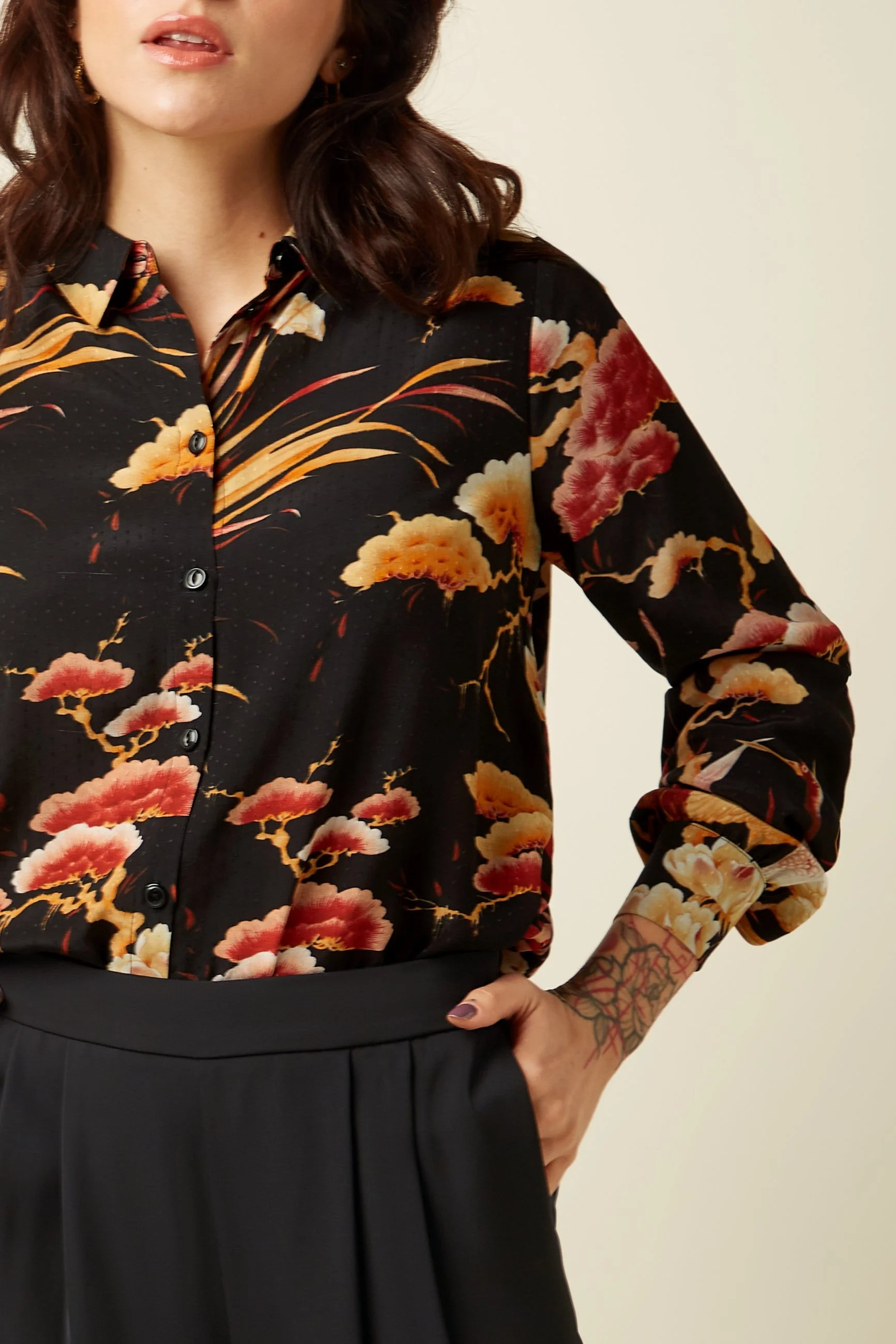 King-Louie-Maisie-Blouse-Neve-CottonWool-10033001_1 (2).jpg