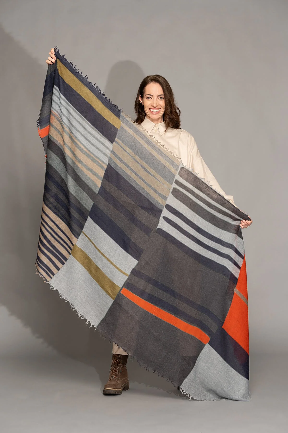 YOKO Fashion-Elva-01-CottonWool (3).jpg