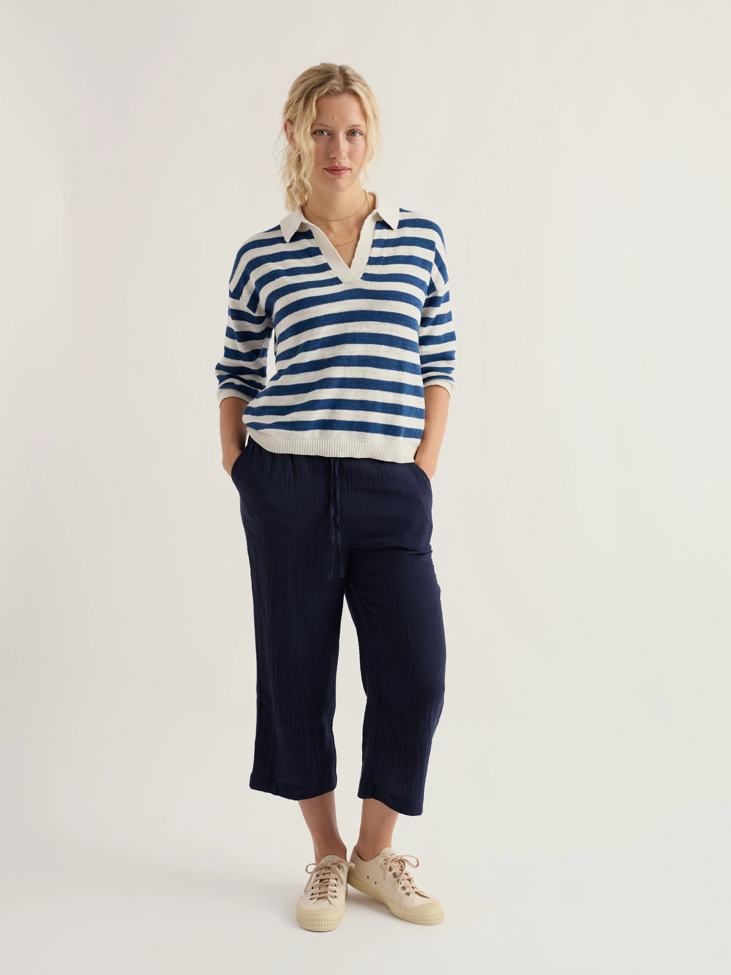 Seasalt-Gwynver Jumper - Cornish Dark Voyage Chalk - CottonWool (6).jpg