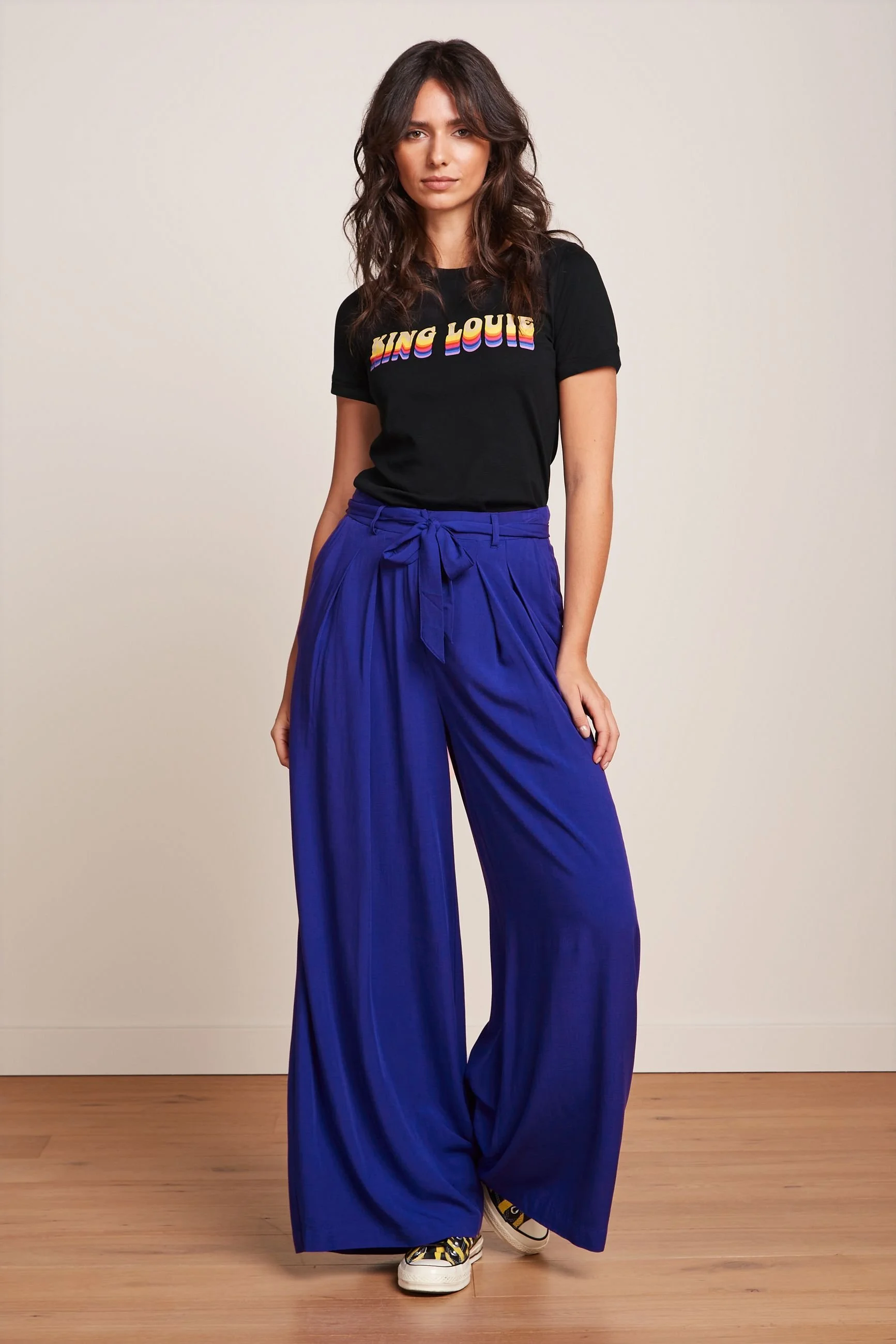 King-Louie-Logo-Tee-CottonWool-09721001_9 (4).jpg