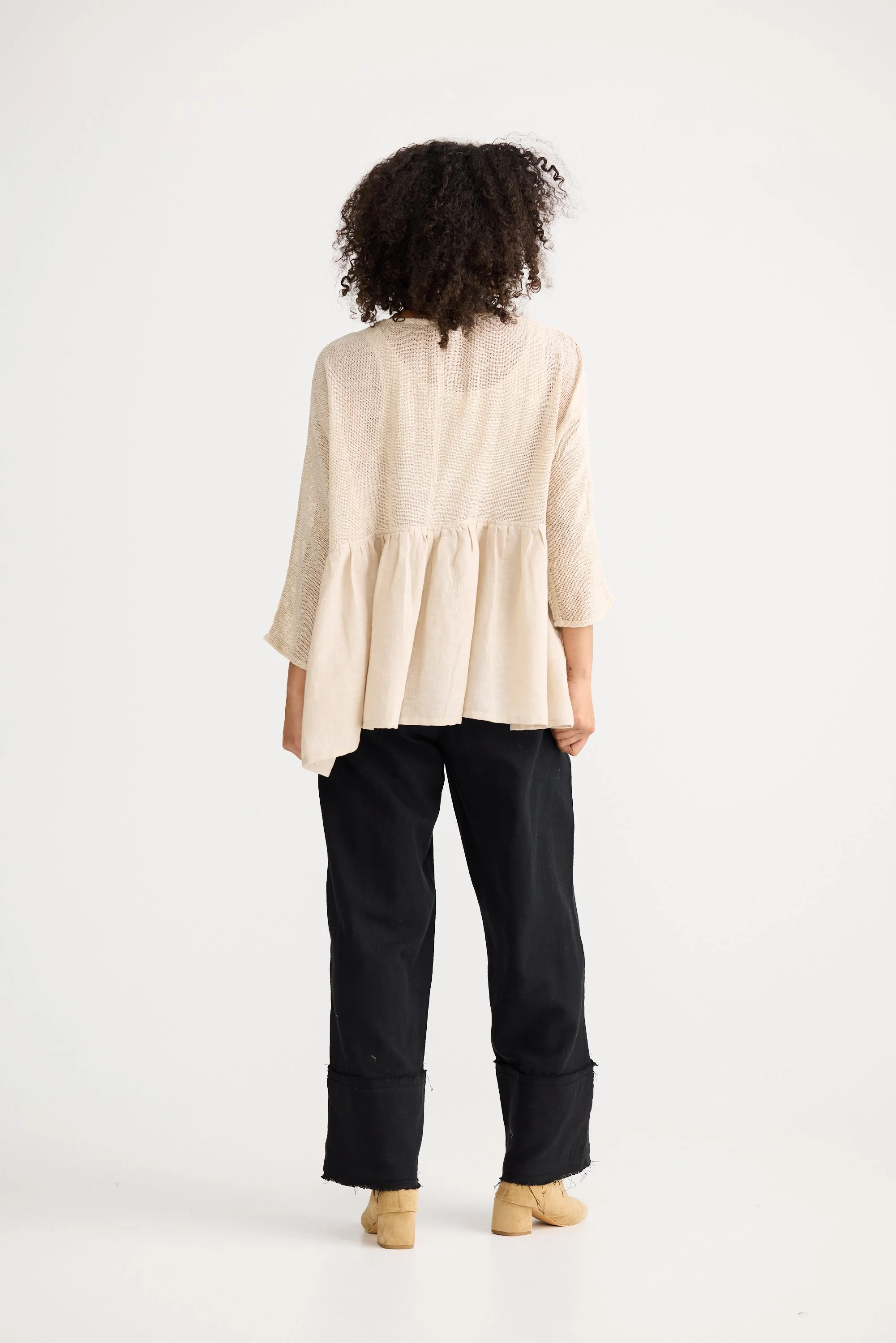 Shanty-SH26072-2_Nikita Top_Natural_CottonWool (2).jpg