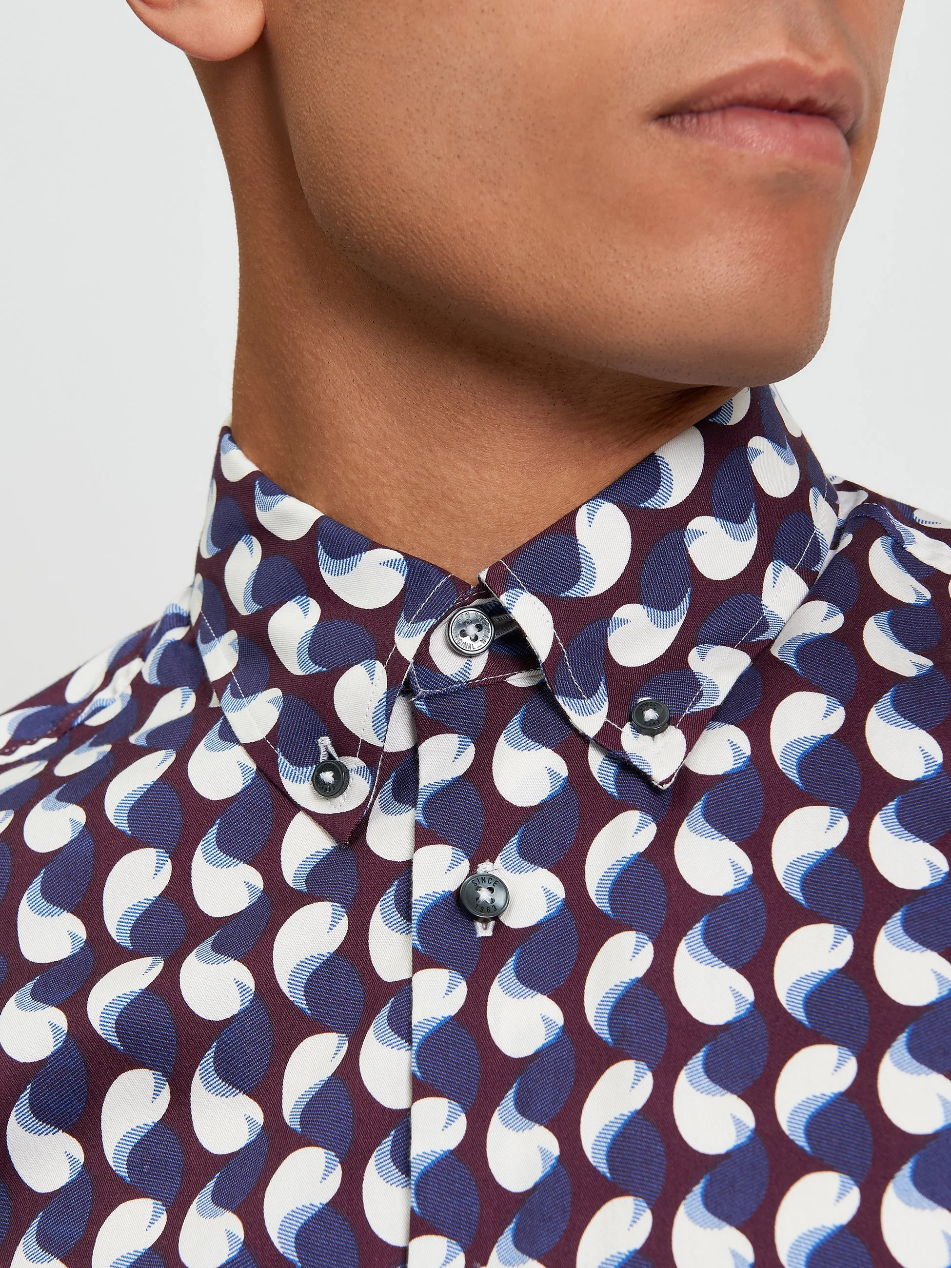 Ben-Sherman-Paisley-Geo-Shirt-1013082_103-CottonWool (2).jpg