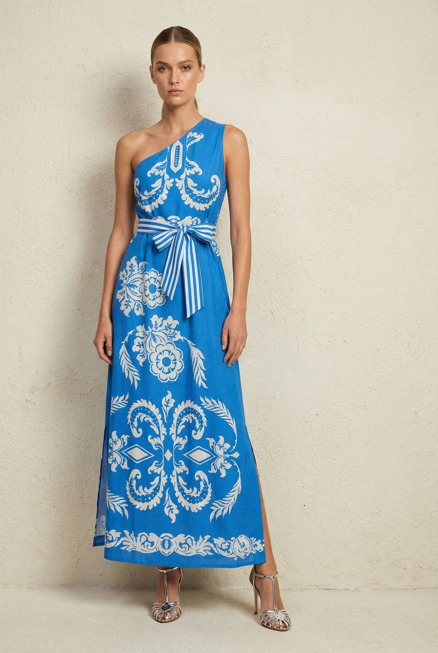 FAYE MAXI JEWEL CAPRI BLUE.png