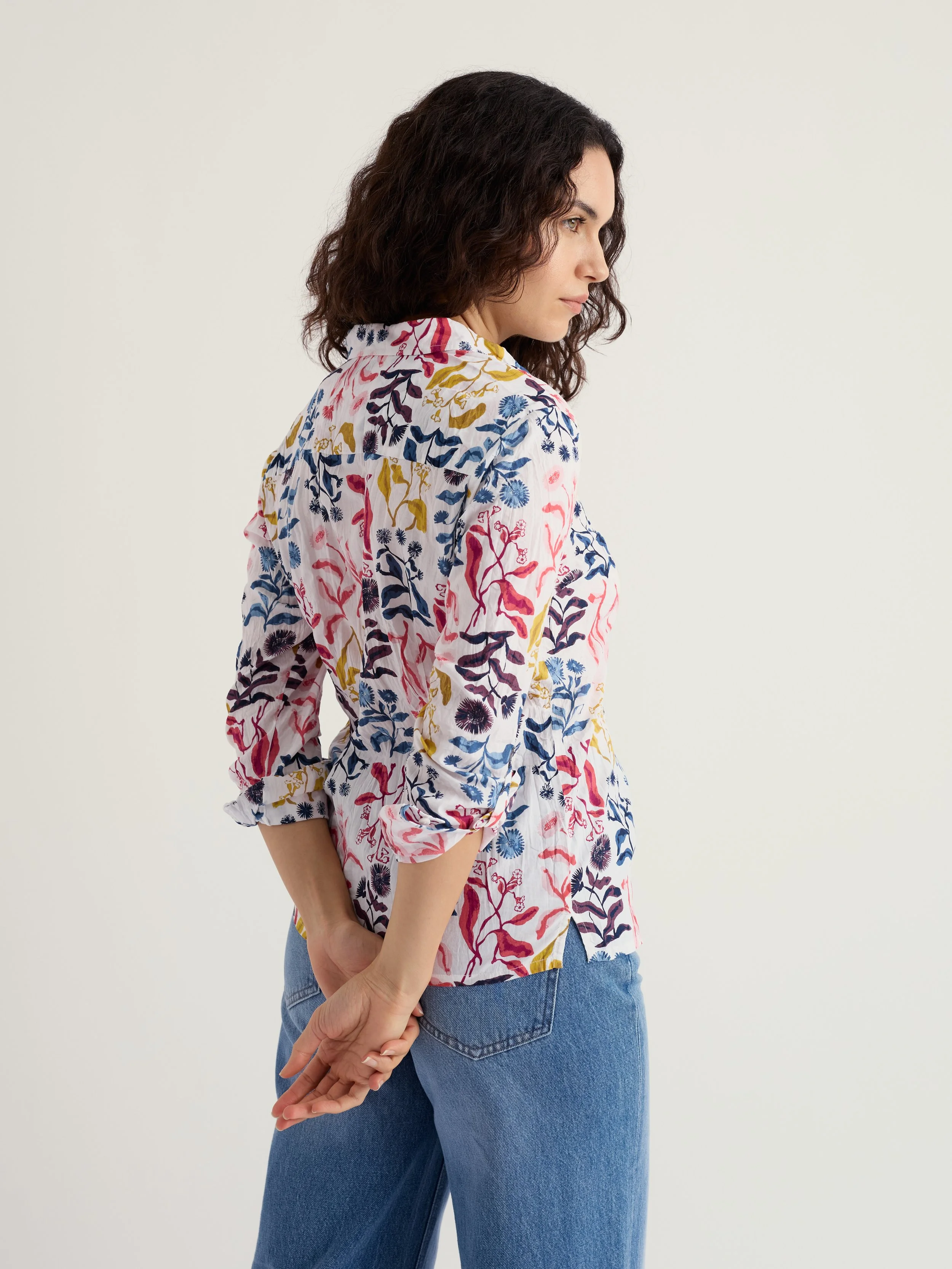 Seasalt-Larissa Shirt - Inky Botanical Tansy - CottonWool (5).jpg