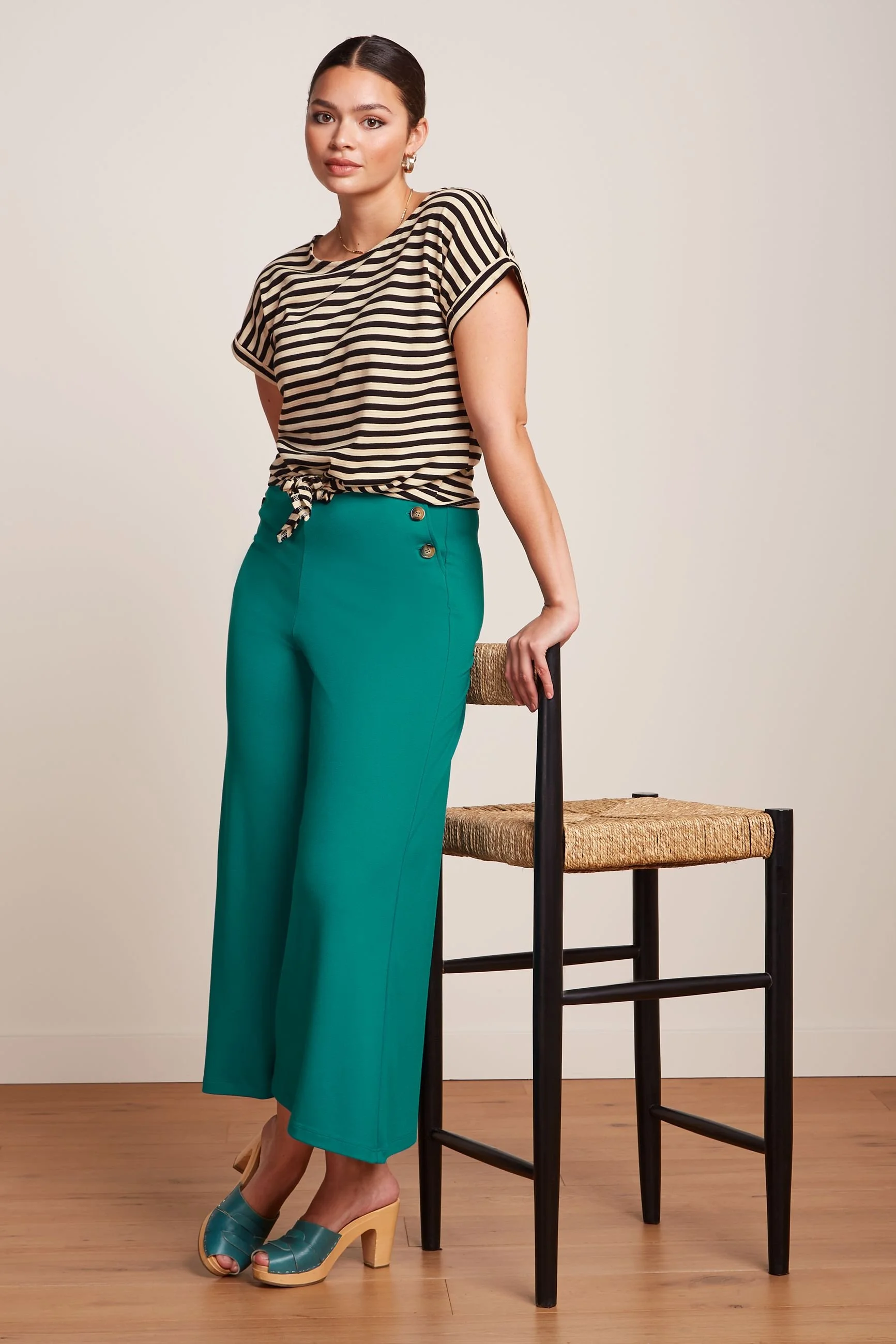 King-Louie-Aria-Knot-Top-CottonWool-09708001_9 (10).jpg