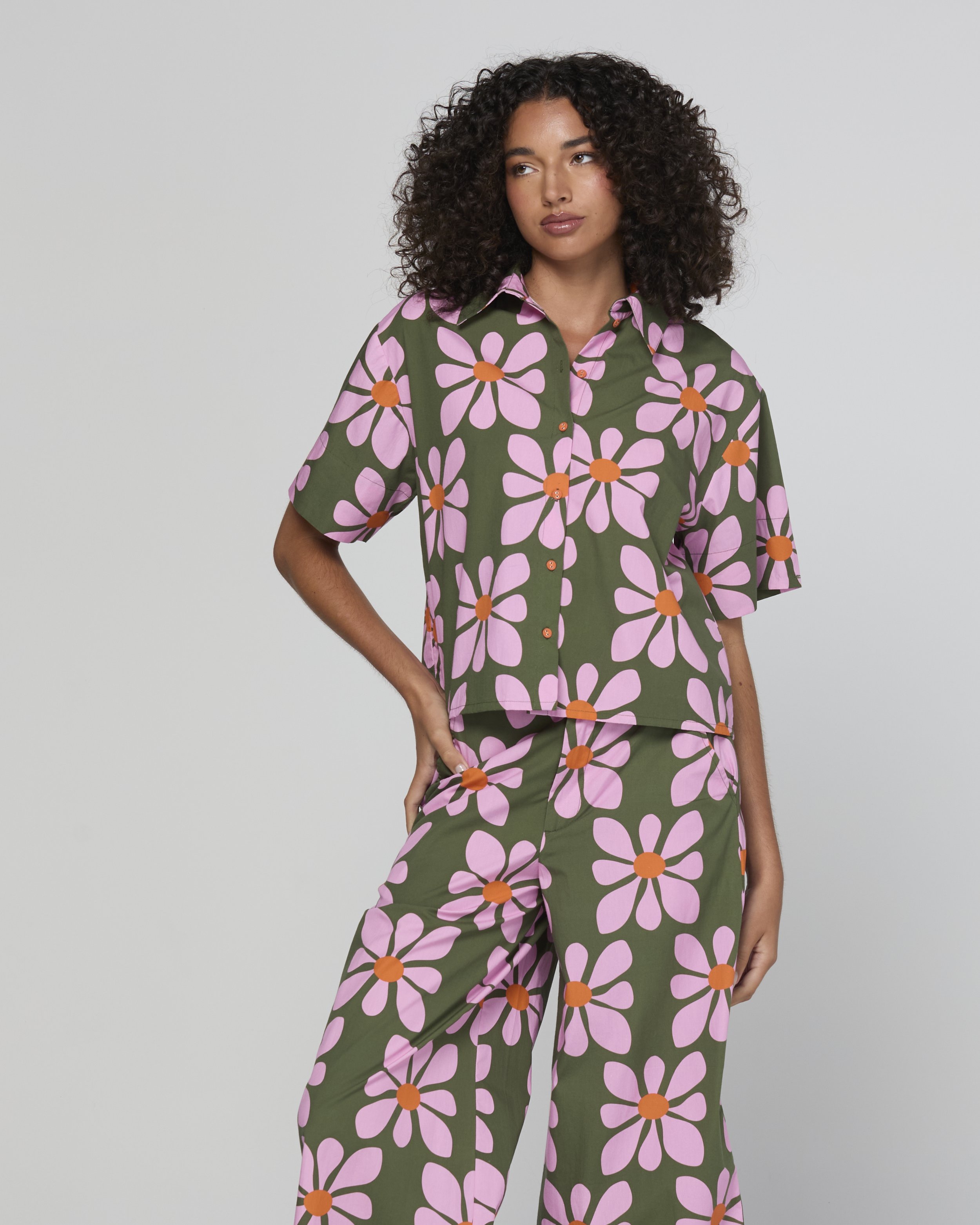 BOOM-SHANKAR-COSMOS-SHIRT-CottonWool (4).jpg