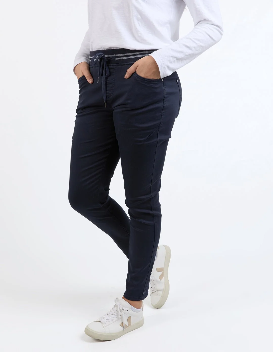 Elm-Margot-Jogger-Navy-81D1113-CottonWool (6).jpg