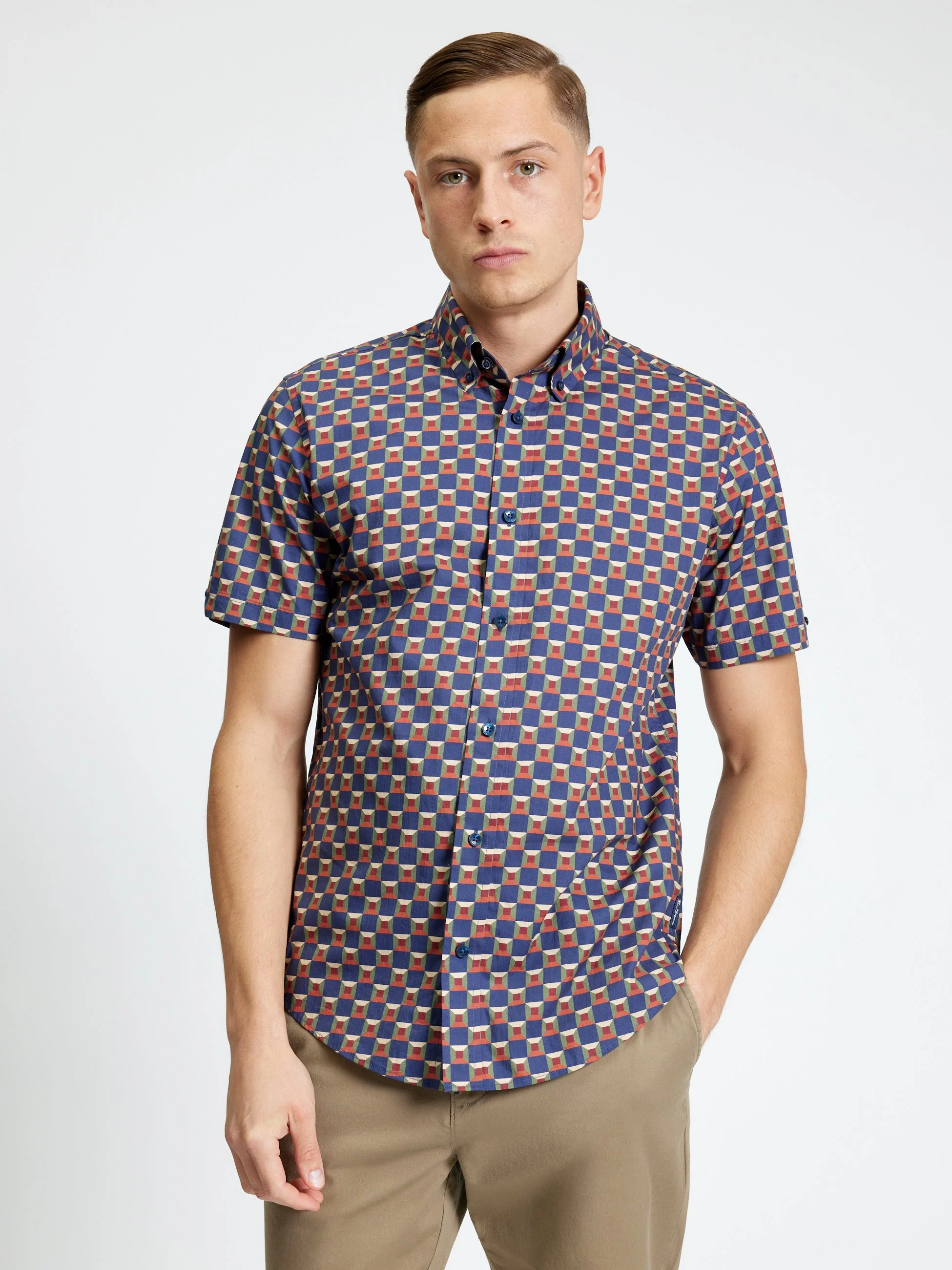 Ben-Sherman-Retro-Geo-Shirt-1013415_825_CottonWool (3).jpg